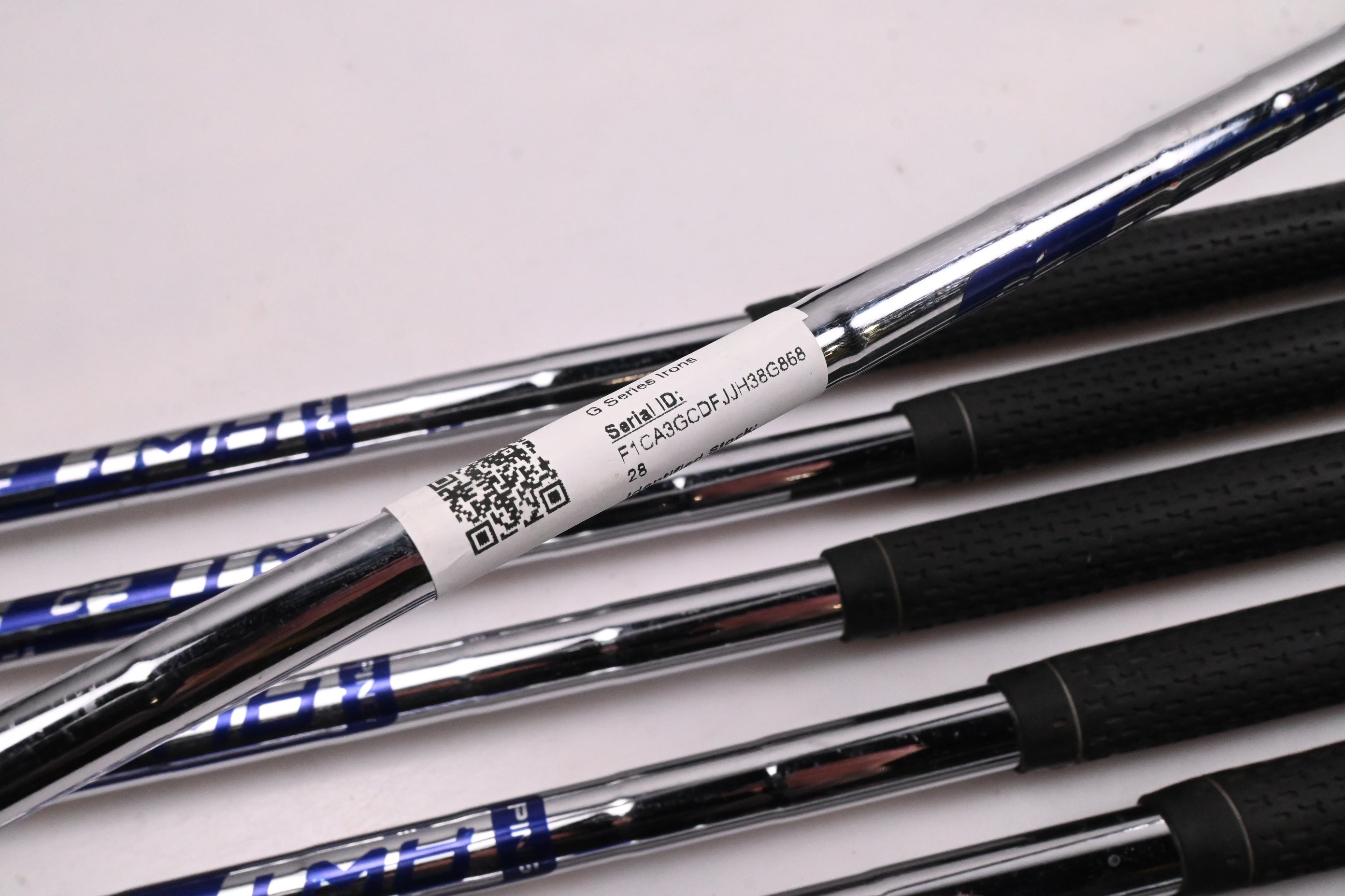 Left Hand Ping G Series Irons / 4-PW / Yellow Dot / Regular Flex Ping AWT 2.0