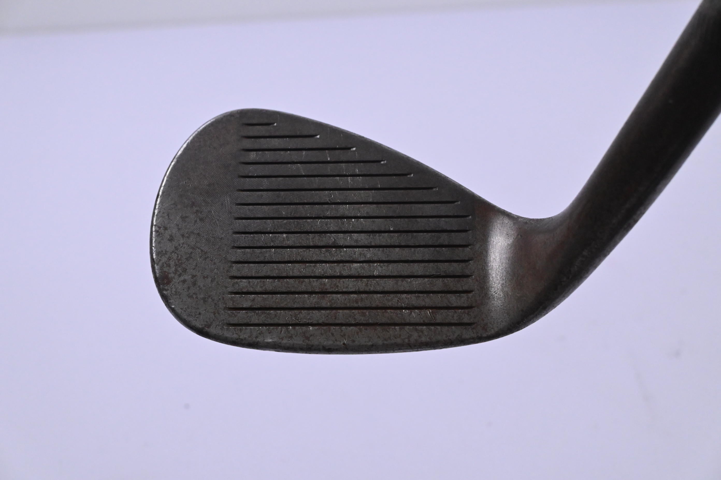 Titleist Vokey Spin Milled 2005 Sand Wedge / 56 Degree / Wedge Flex Dynamic Gold