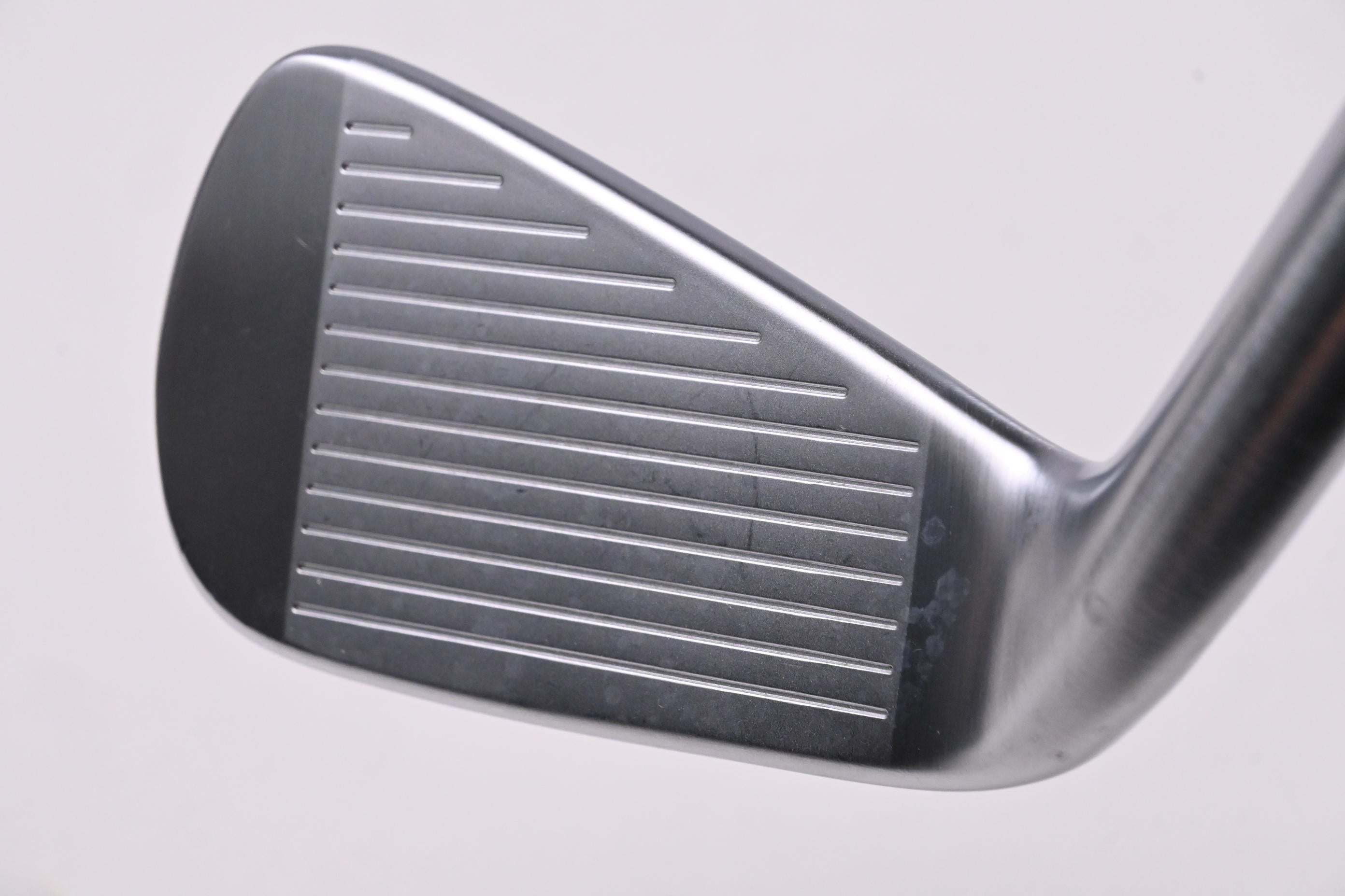 Taylormade P790 UDI 2019 #2 Iron / 17 Degree / Stiff Flex HZRDUS Smoke Black 90