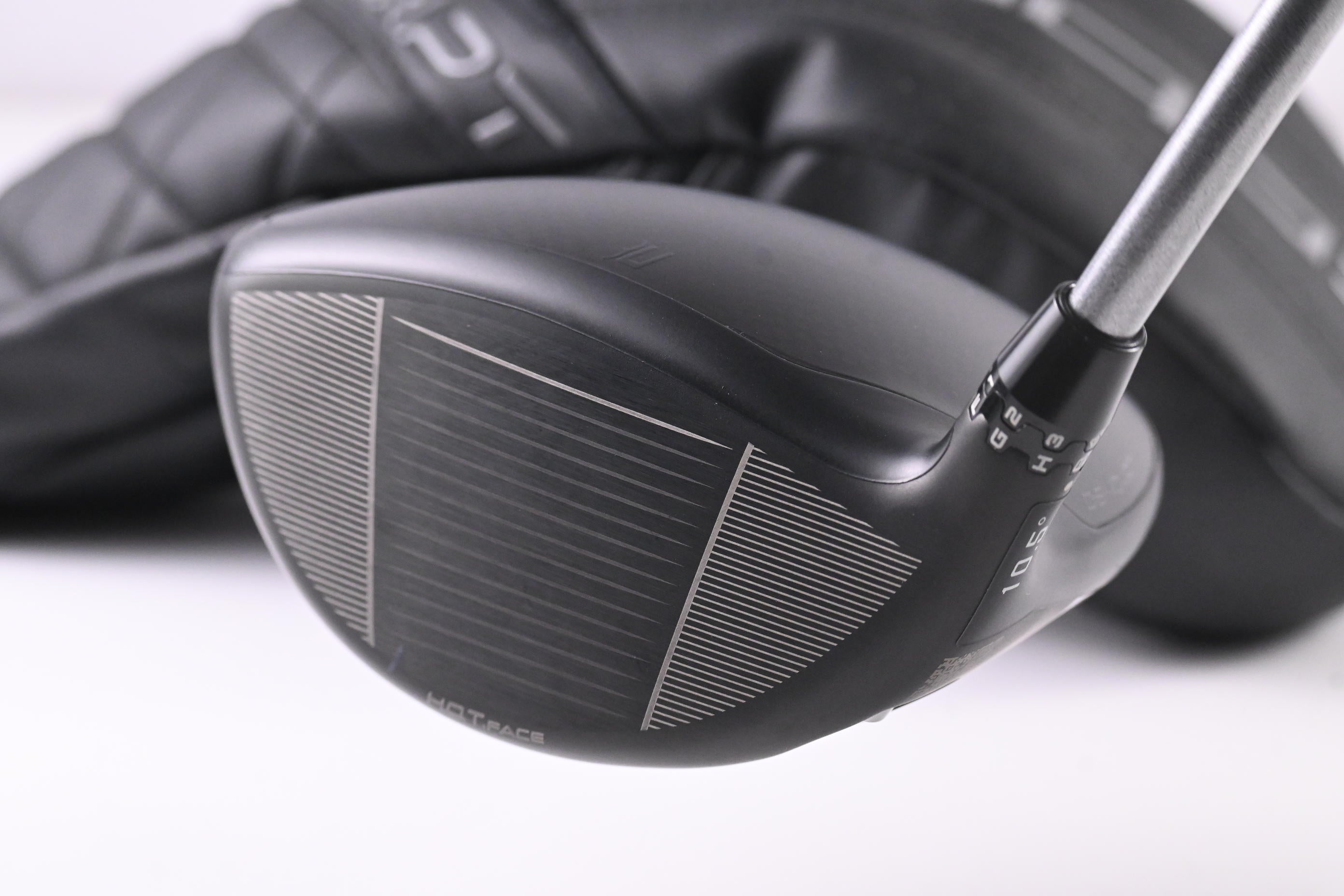 Cobra DS-Adapt MAX-D Driver / 10.5 Degree / Stiff Flex Fujikura Pro 60 Shaft