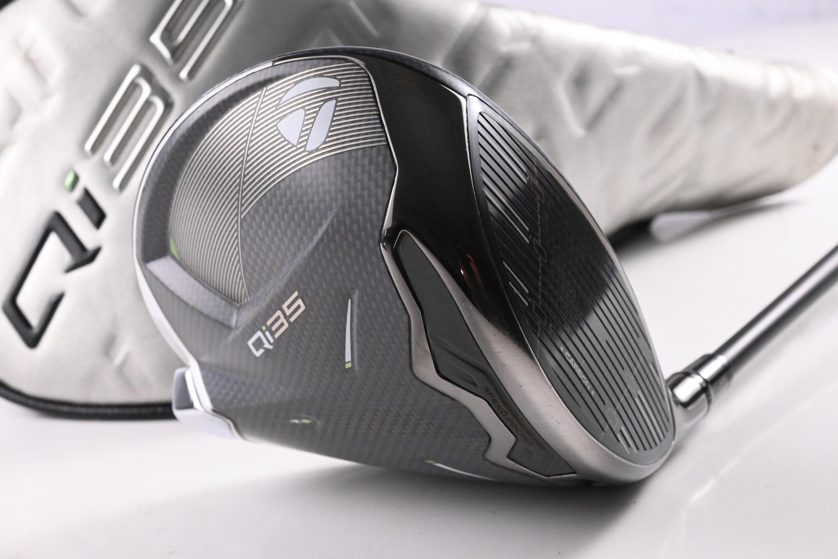 Taylormade Qi35 Max Lite Driver / 10.5 Degree / Senior Flex Vanquish Blue 4