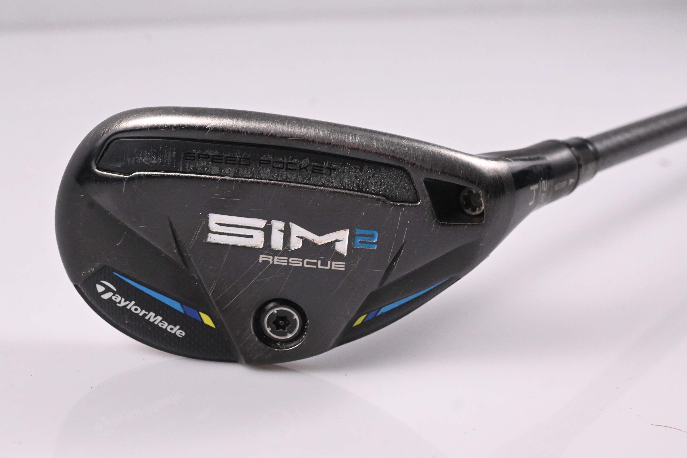 Taylormade SIM2 #4 Hybrid / 22 Degree / Stiff Flex ACCRA Black 90i Shaft