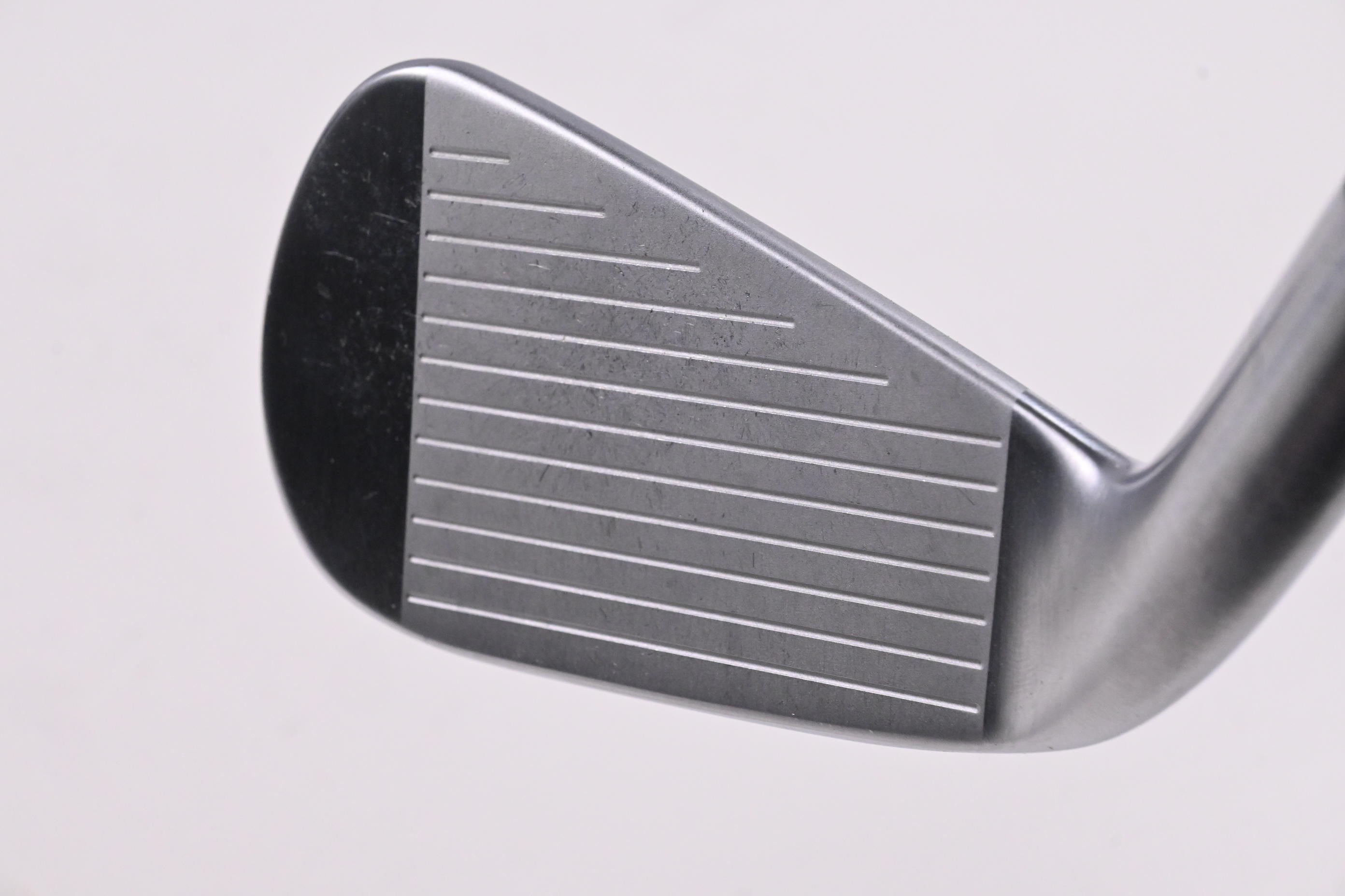 Titleist T200 Utility #2 Iron / 17 Degree / Stiff Flex HZRDUS Smoke Black RDX 80