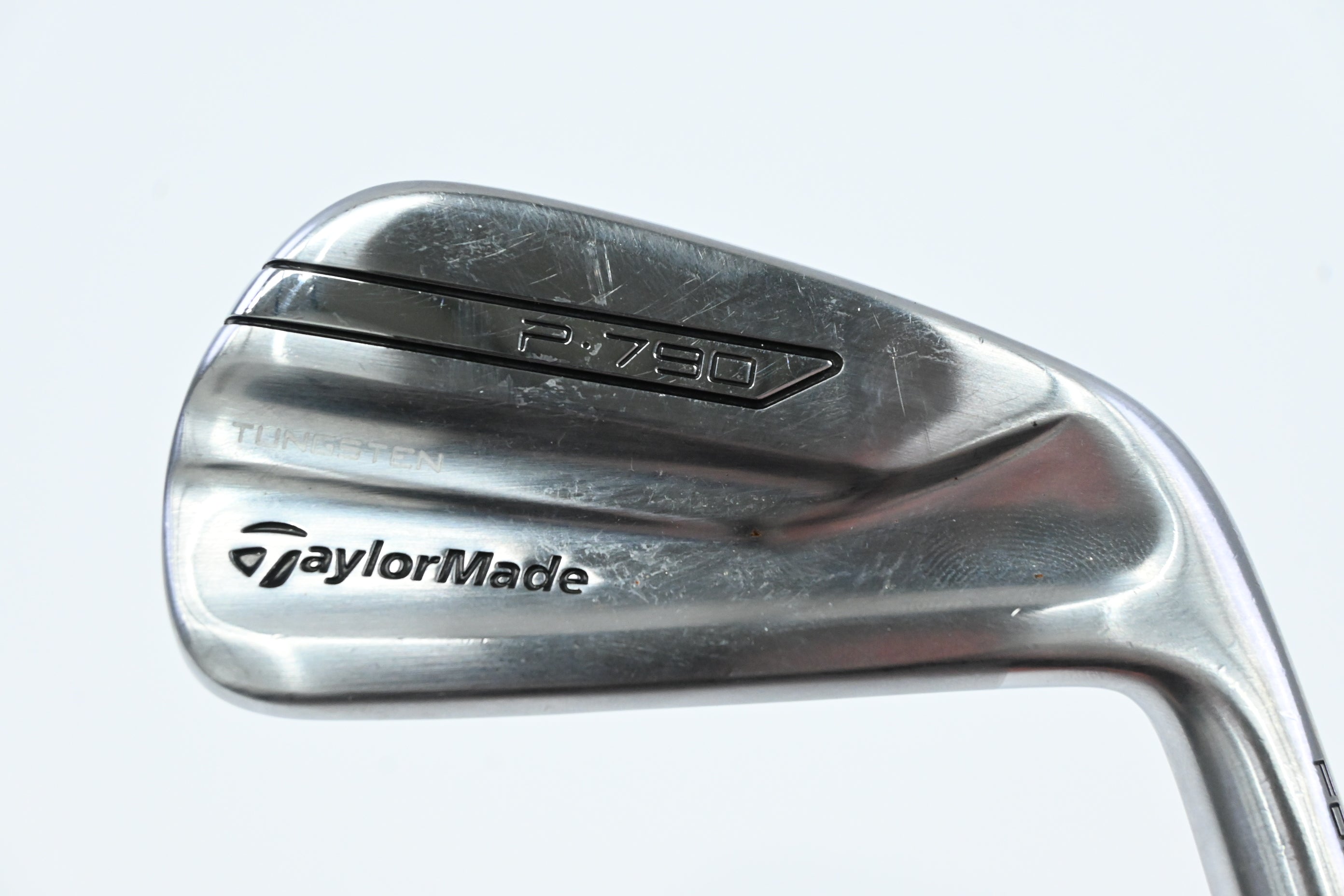 Taylormade P790 UDI 2017 #2 Iron / 17 Degree / Stiff Flex HZRDUS Smoke Black 90