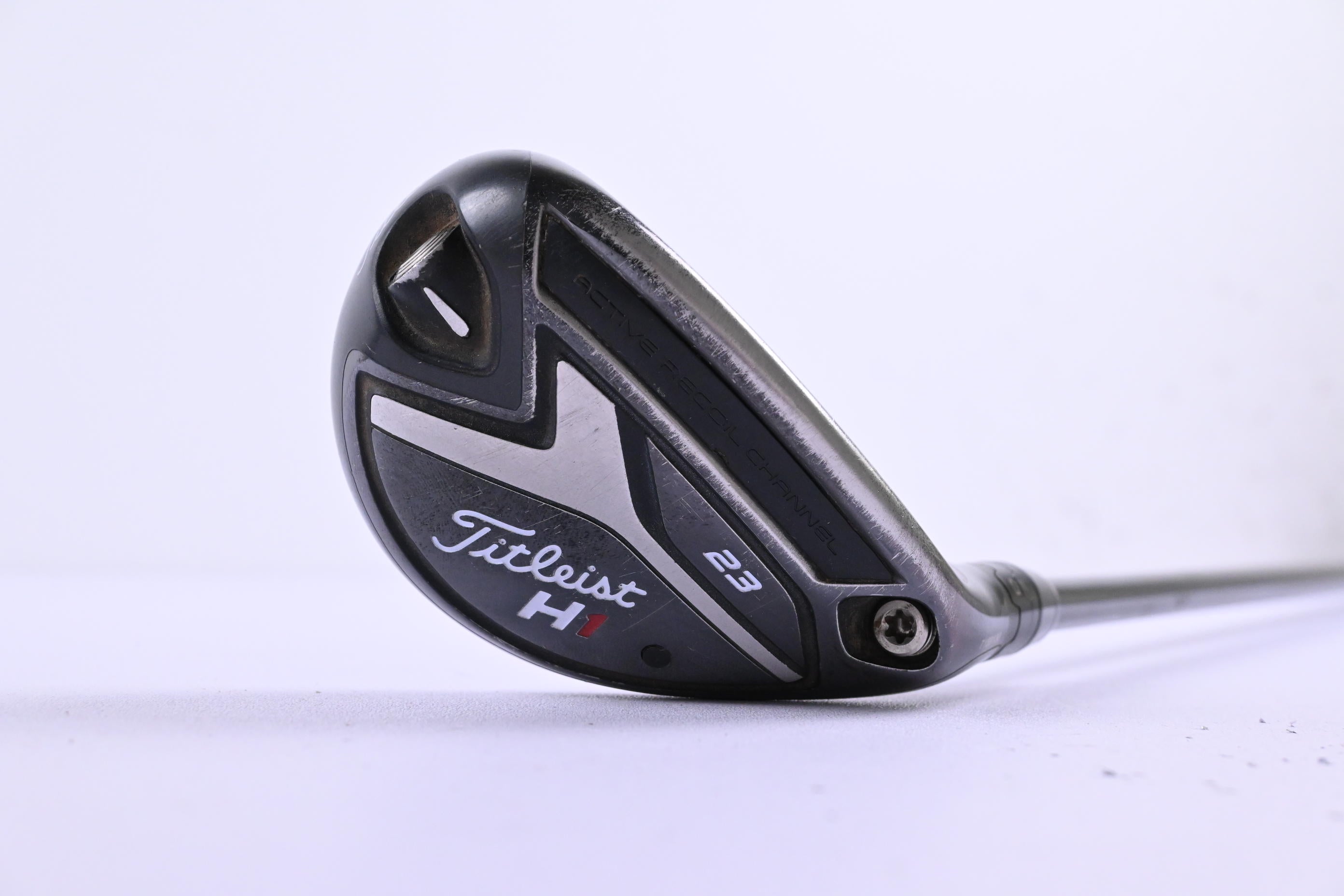 Titleist 818 H1 #4 Hybrid / 23 Degree / Stiff Flex Aldila Rogue M-AX 85 Shaft