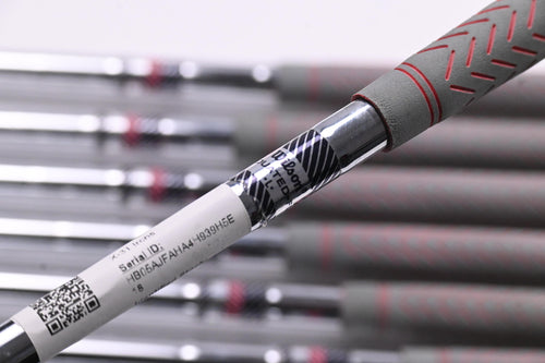 Ladies Wilson X-31 Irons / 4-PW+SW / Ladies Flex Wilson Raduated Shafts