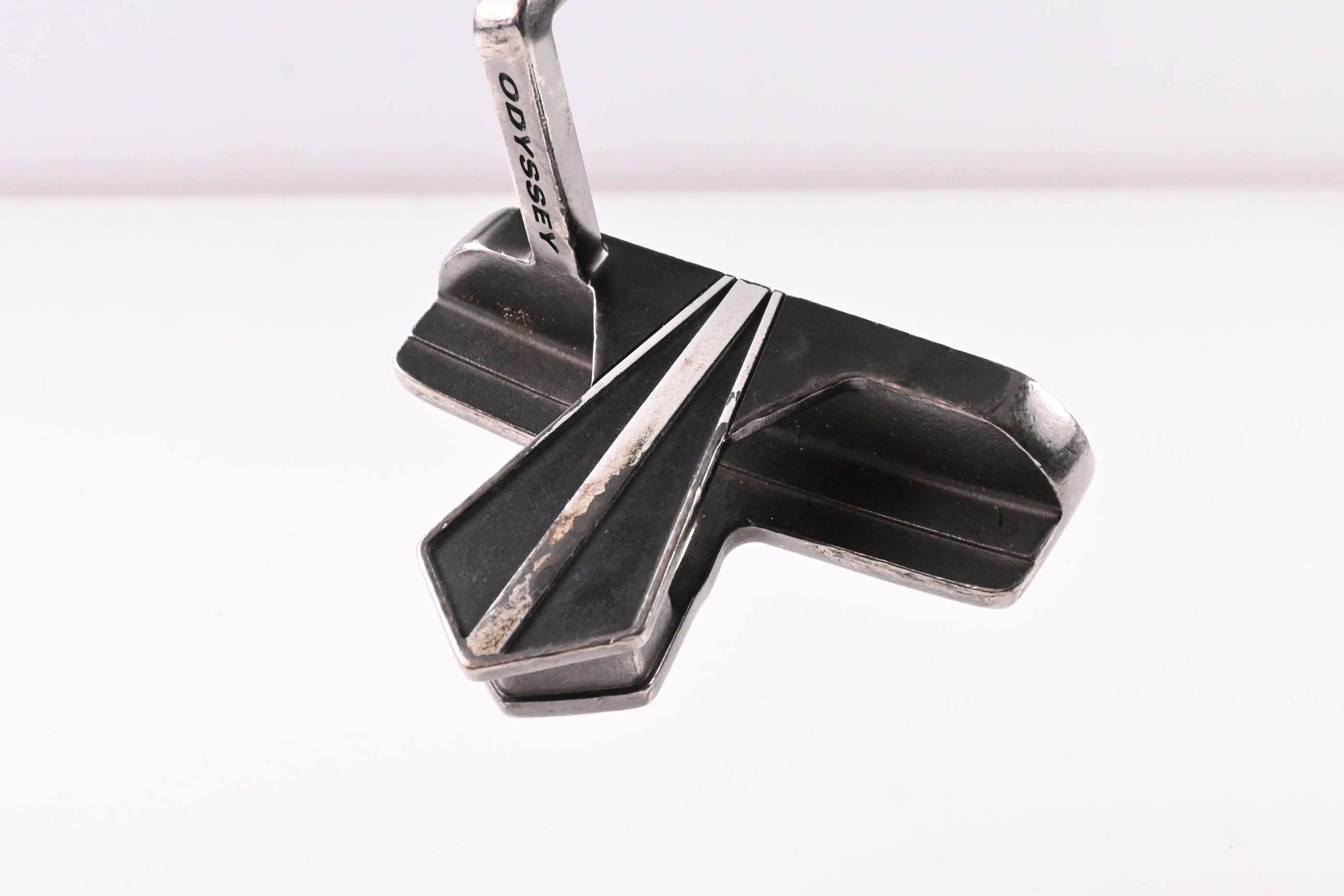 Odyssey White Ice D.A.R.T Blade Putter / 35 Inch