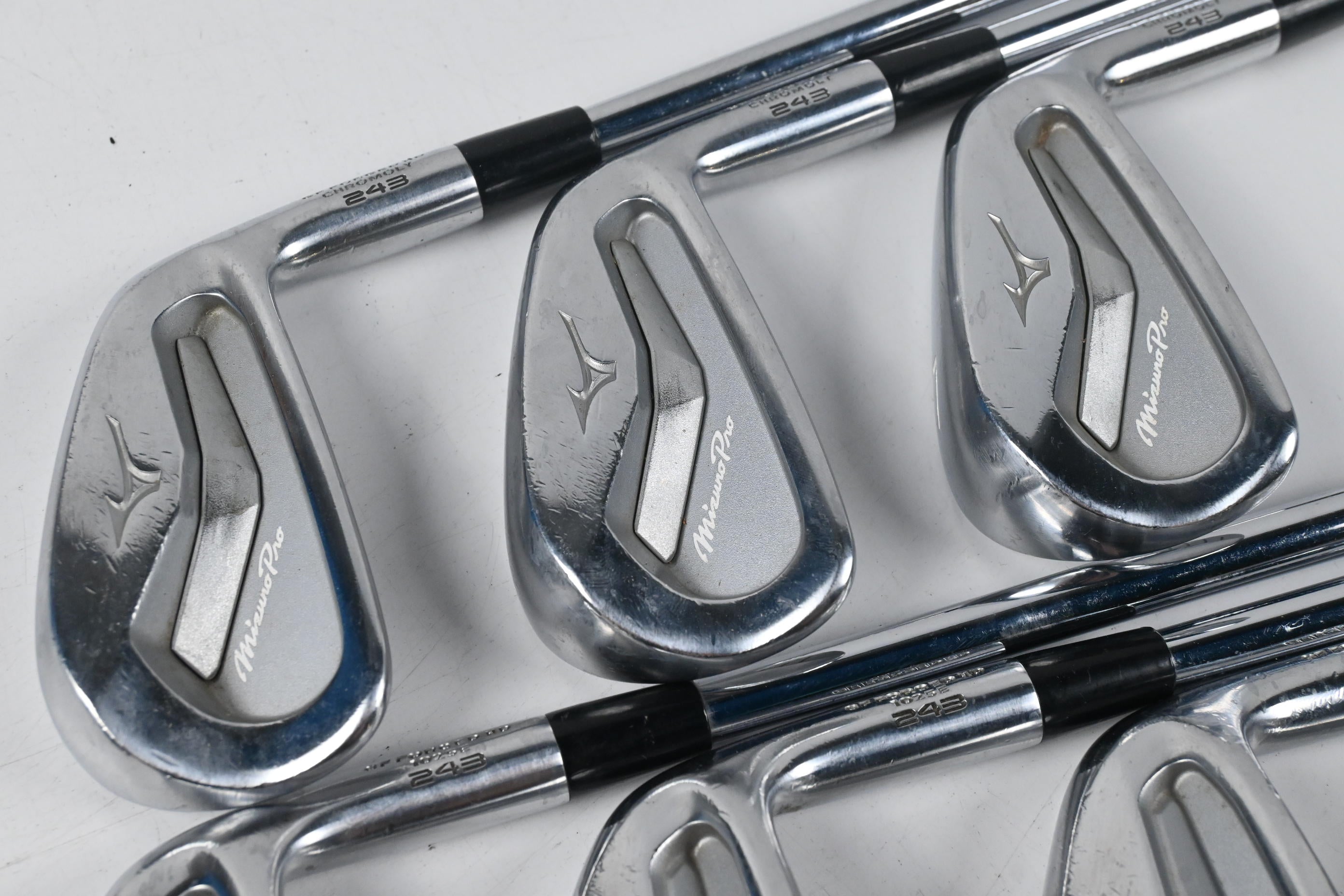 Mizuno Pro 243 Irons / 5-PW+GW / Stiff Flex N.S.Pro Modus 3 Tour 120 Shafts