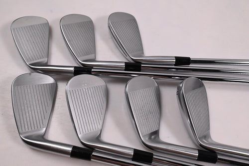 Taylormade P790 2025 Irons / 4-PW / Regular Flex N.S.Pro 750GH Neo