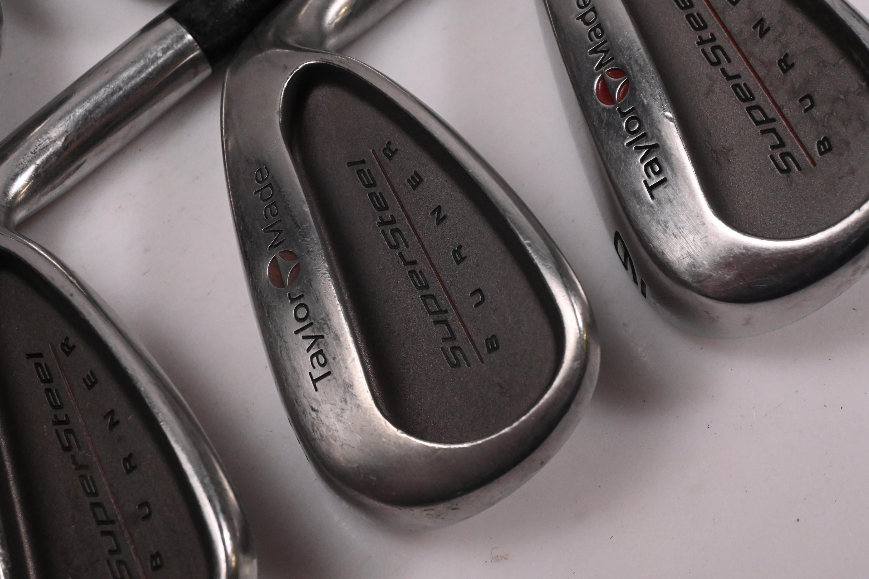 Taylormade Supersteel Irons / 5-9i / Regular Flex Taylormade Bubble 80 Shafts