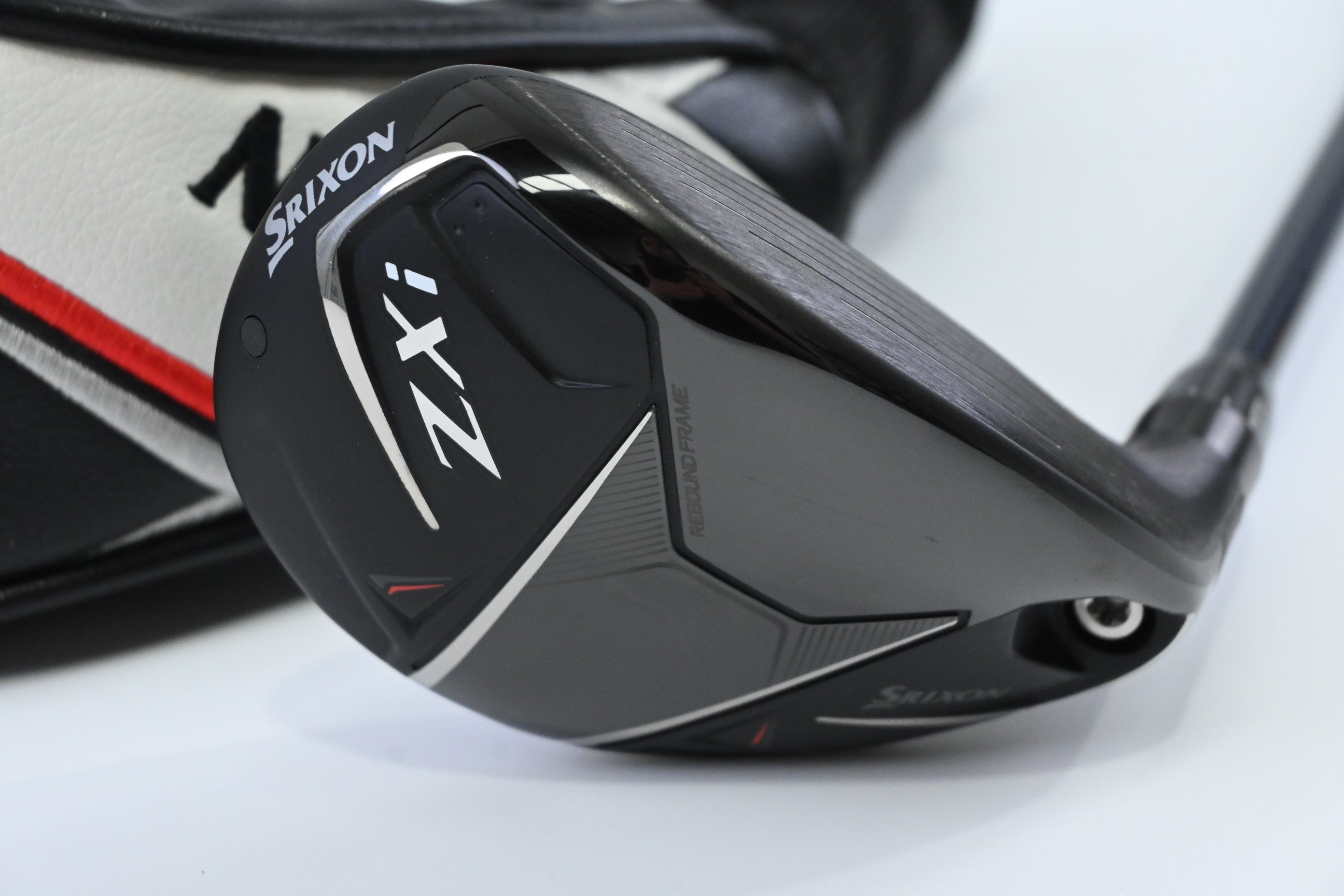 Srixon ZXi #4 Hybrid / 22 Degree / Regular Flex Fujikura Ventus TR Blue 7