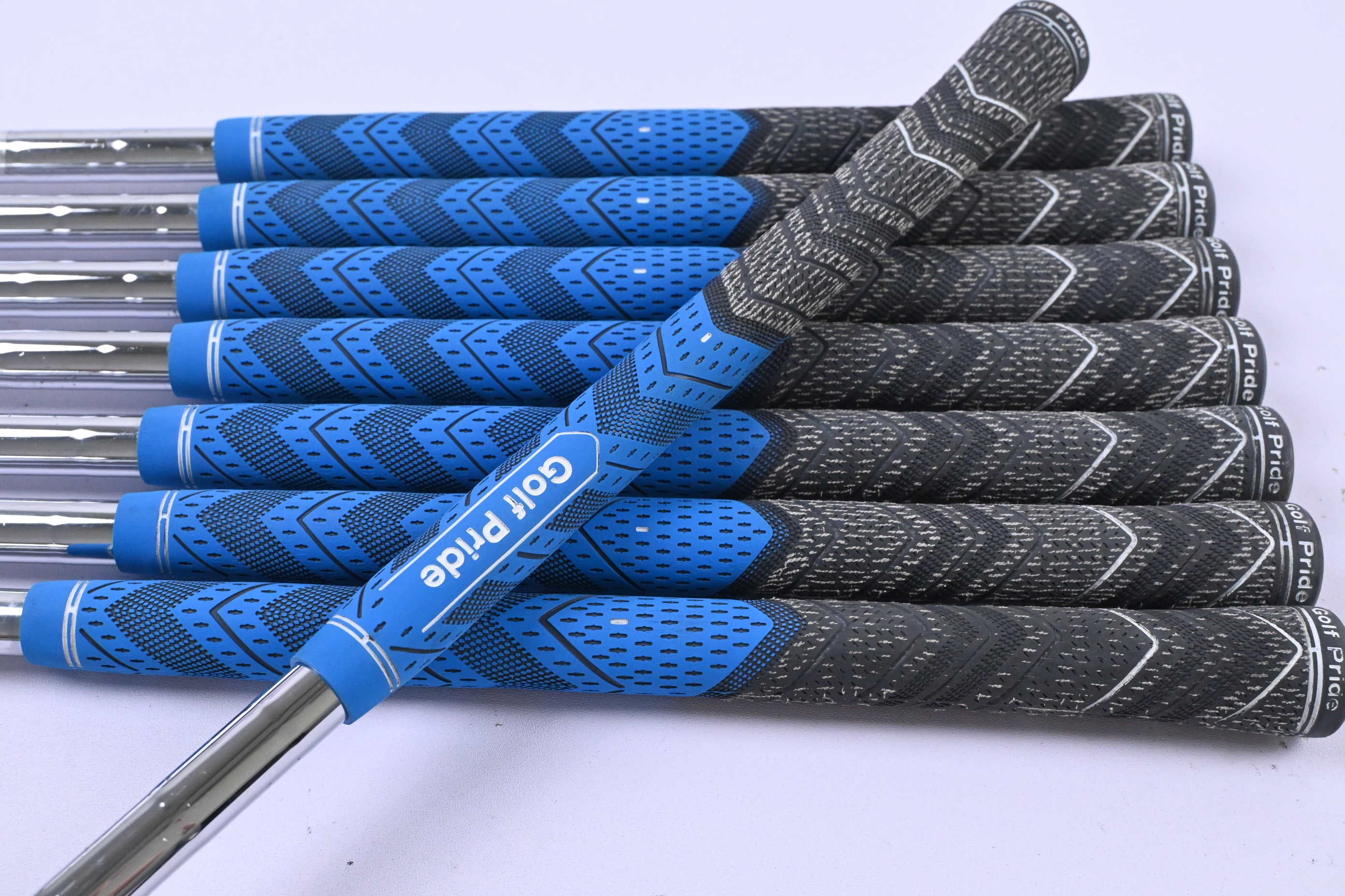 Taylormade P760 Irons / 3-PW / X-Flex Dynamic Gold 120 X100 Shafts