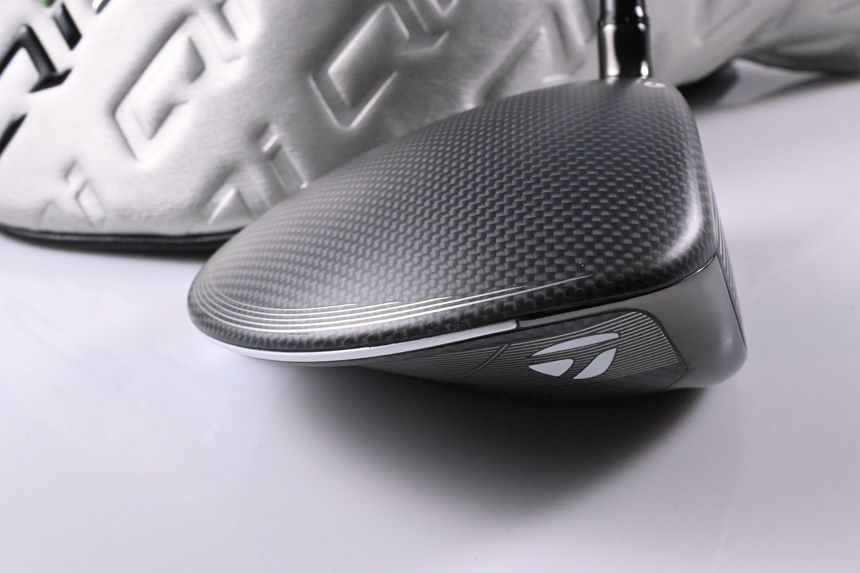 Taylormade Qi35 Max Lite Driver / 12 Degree / Senior Flex Vanquish 4 Shaft