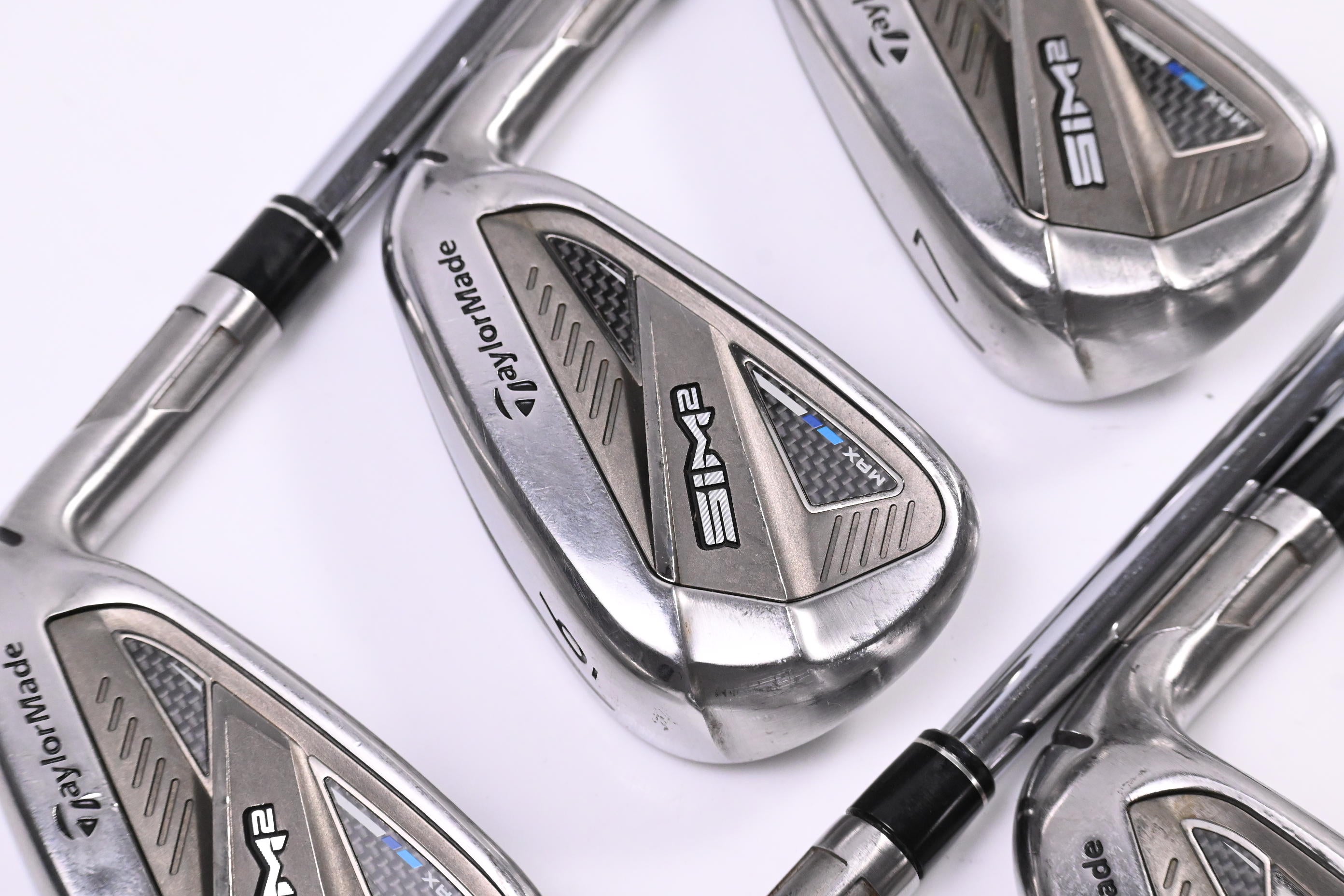 Taylormade SIM2 Max Irons / 5-PW / Regular Flex KBS MAX MT 85 Shaft