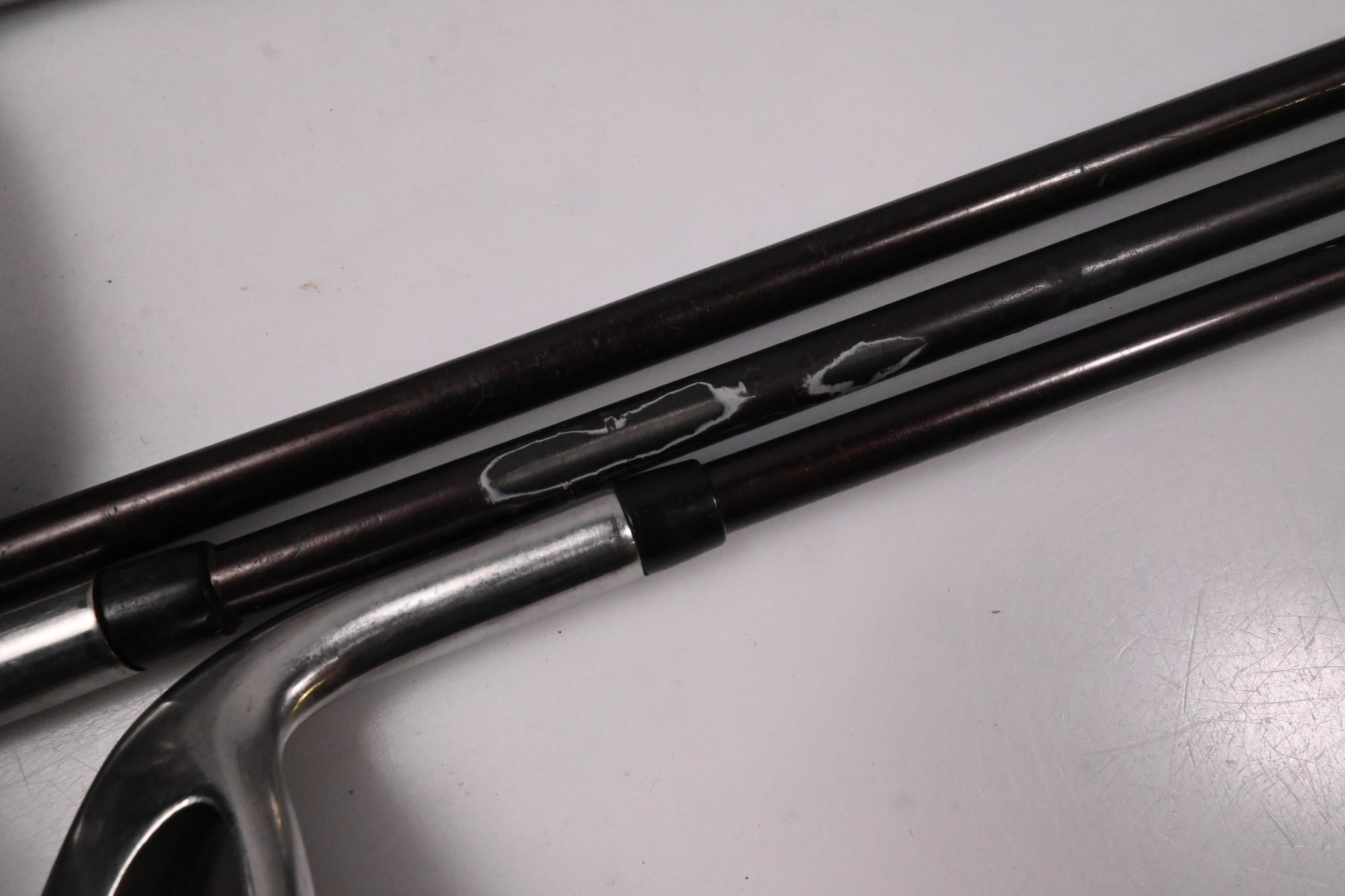 Taylormade Supersteel Irons / 5-9i / Regular Flex Taylormade Bubble 80 Shafts