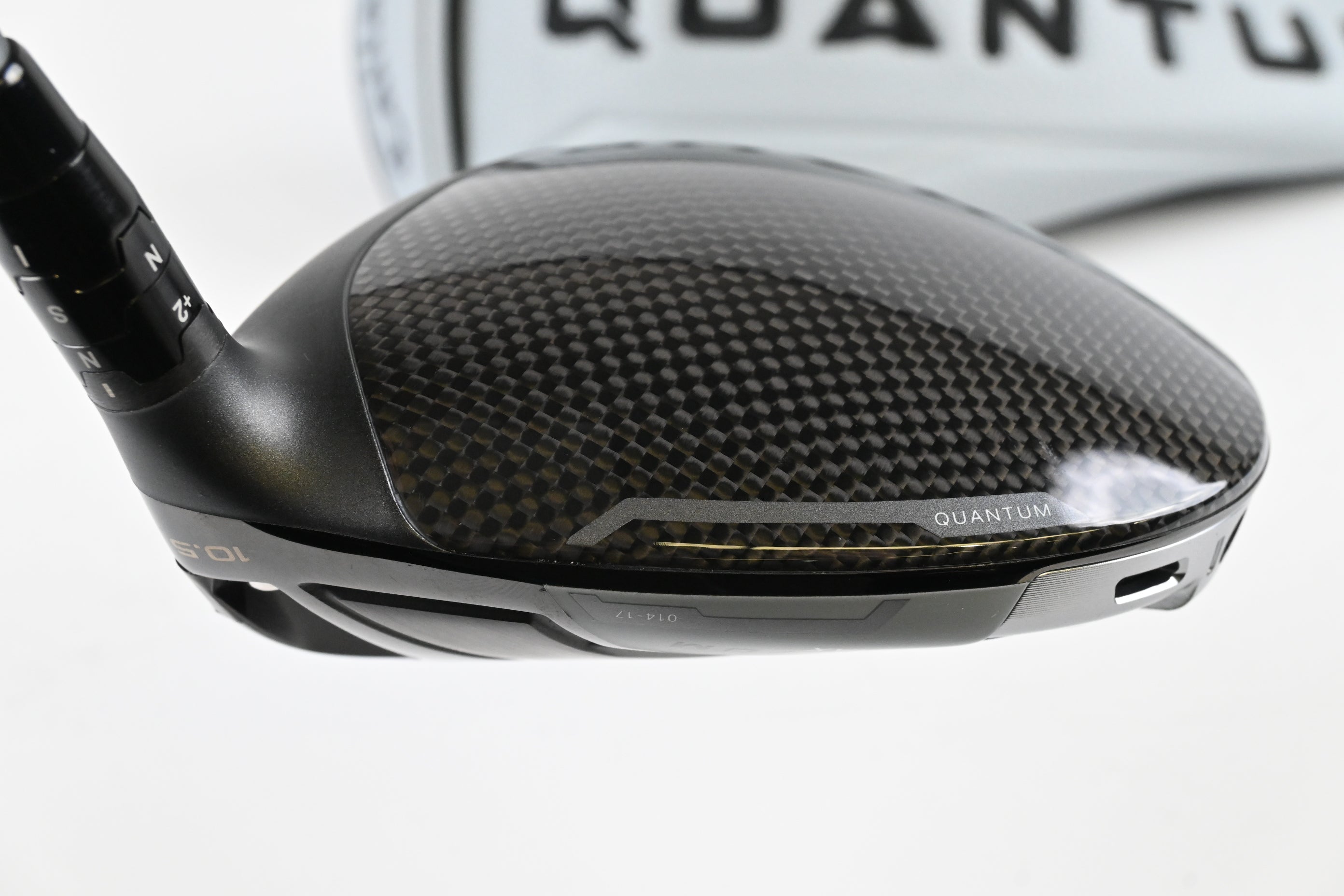 Callaway Quantum Max Driver / 10.5 Degree / Regular Flex Denali Frost Silver 50
