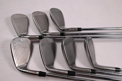 Taylormade M6 Irons / 7-PW+GW+SW+LW / Regular Flex XP 100 R300 Shafts