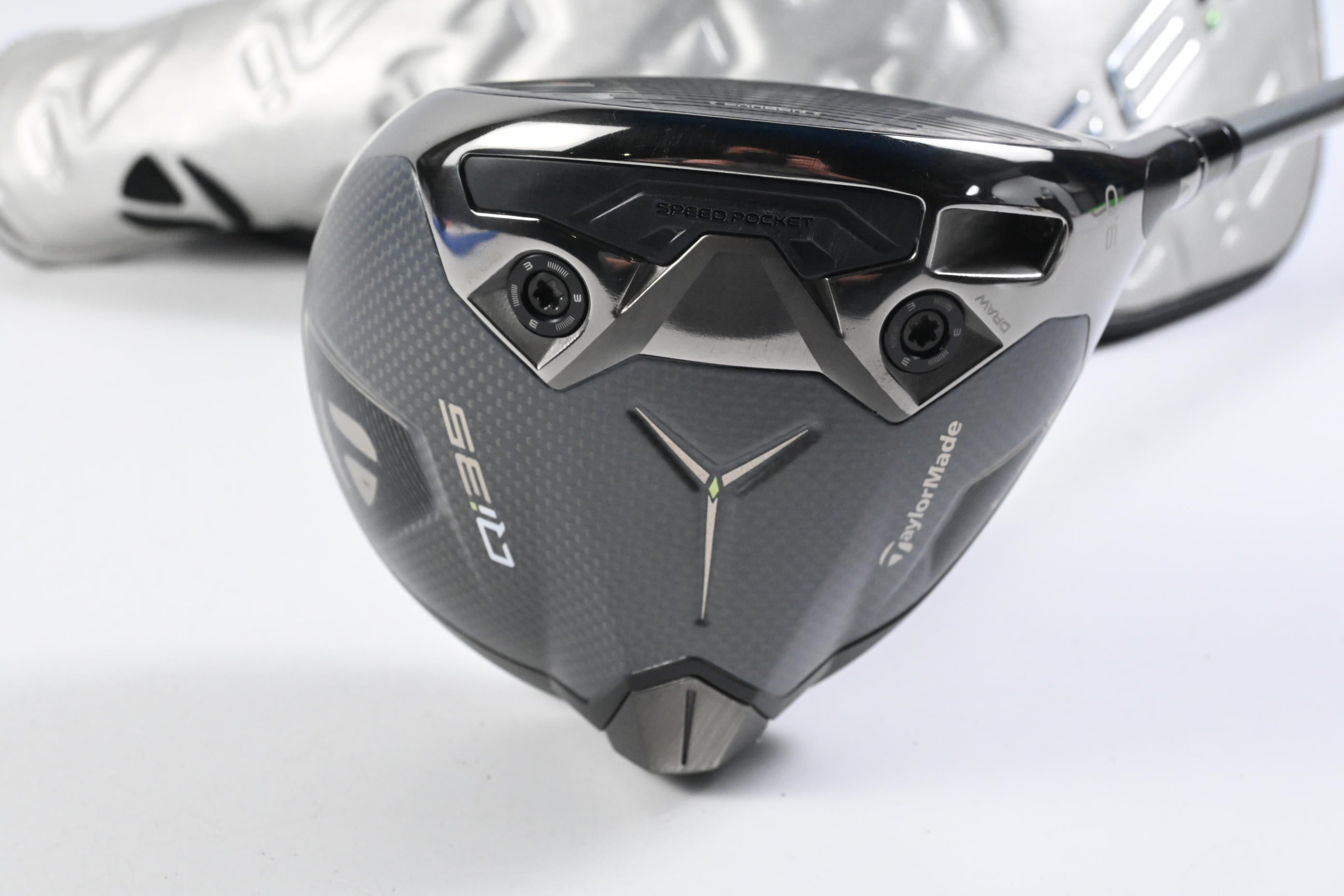 Taylormade Qi35 LS Driver / 9 Degree / Senior Flex UST Mamiya Helium 5 Shaft