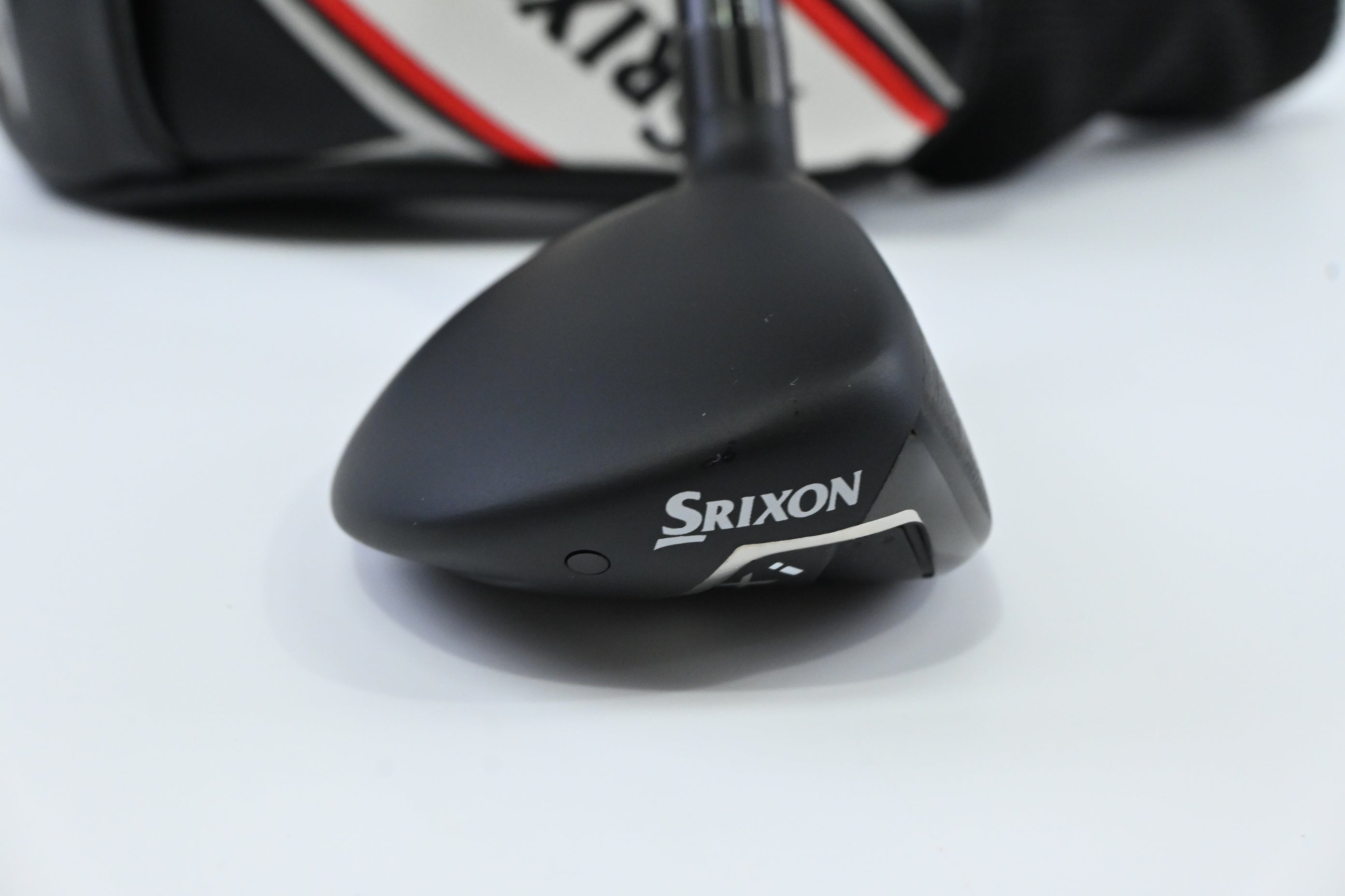 Srixon ZXi #4 Hybrid / 22 Degree / Regular Flex Fujikura Ventus TR Blue 7