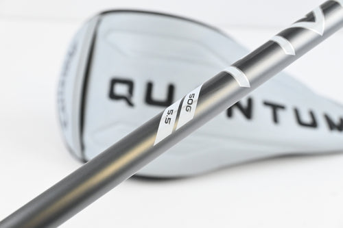 Callaway Quantum Max Driver / 10.5 Degree / Regular Flex Denali Frost Silver 50