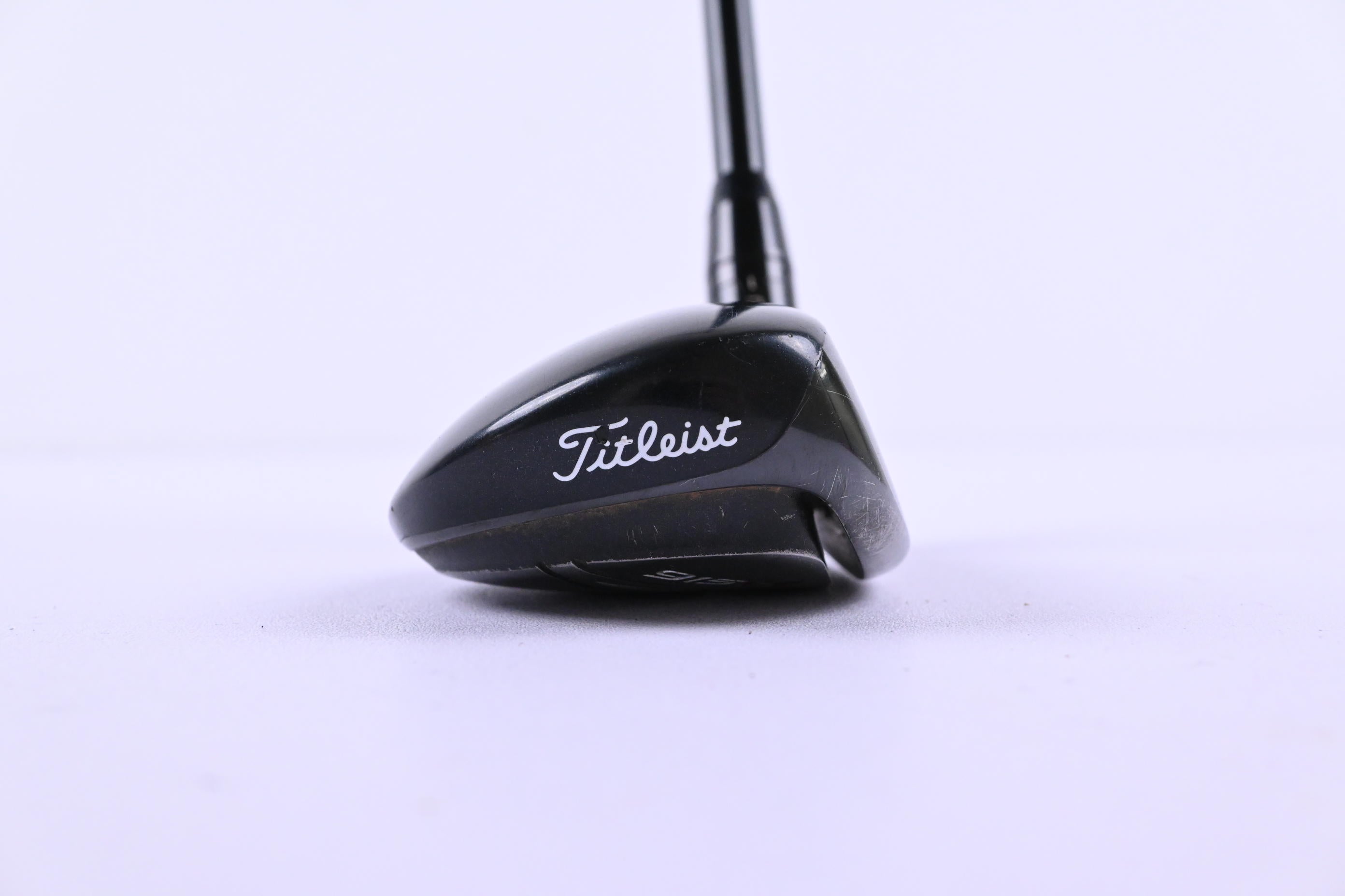Left Hand Titleist 915H #2 Hybrid / 18 Degree / Stiff Flex HZRDUS Smoke RDX Black 80