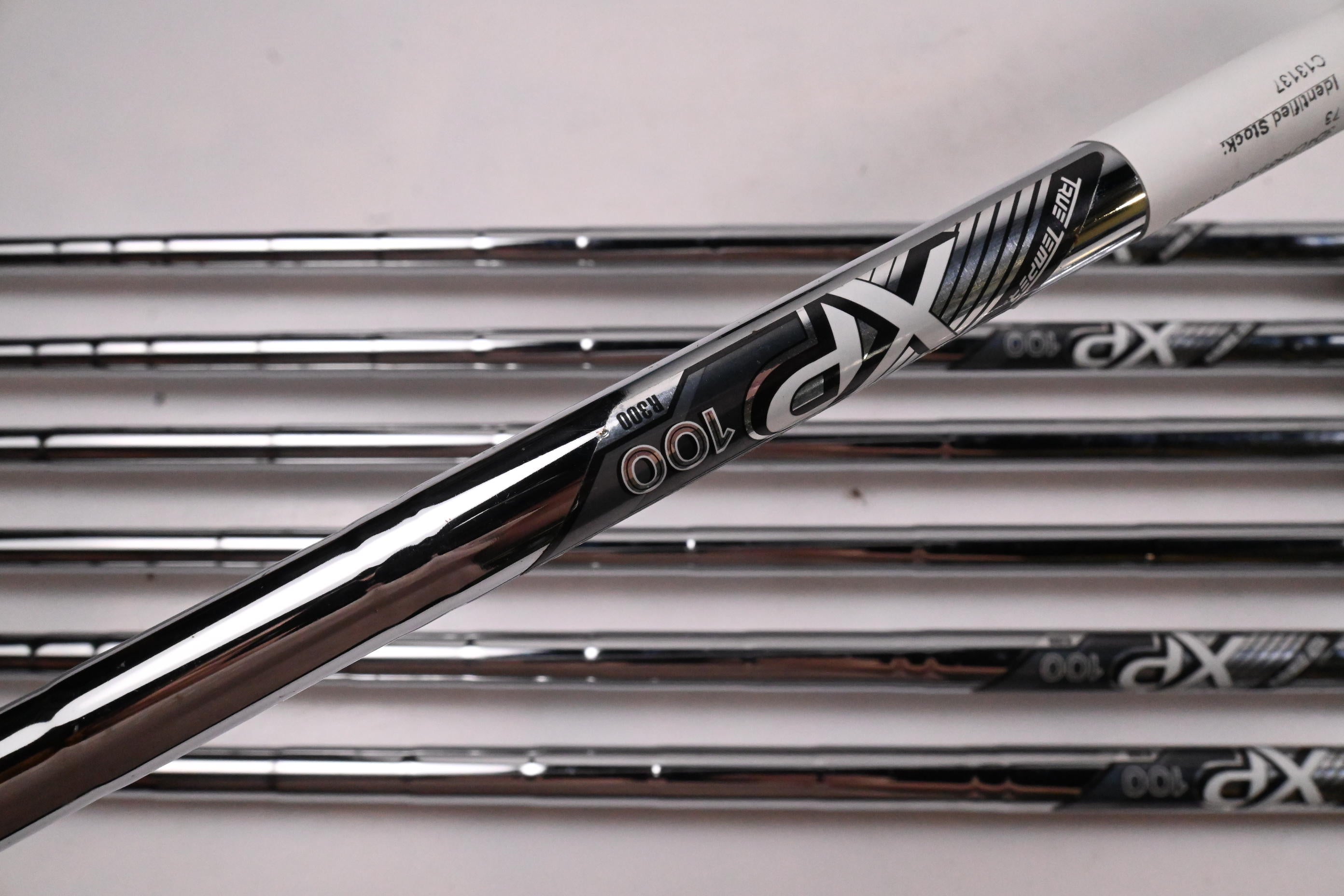 Taylormade M6 Irons / 7-PW+GW+SW+LW / Regular Flex XP 100 R300 Shafts