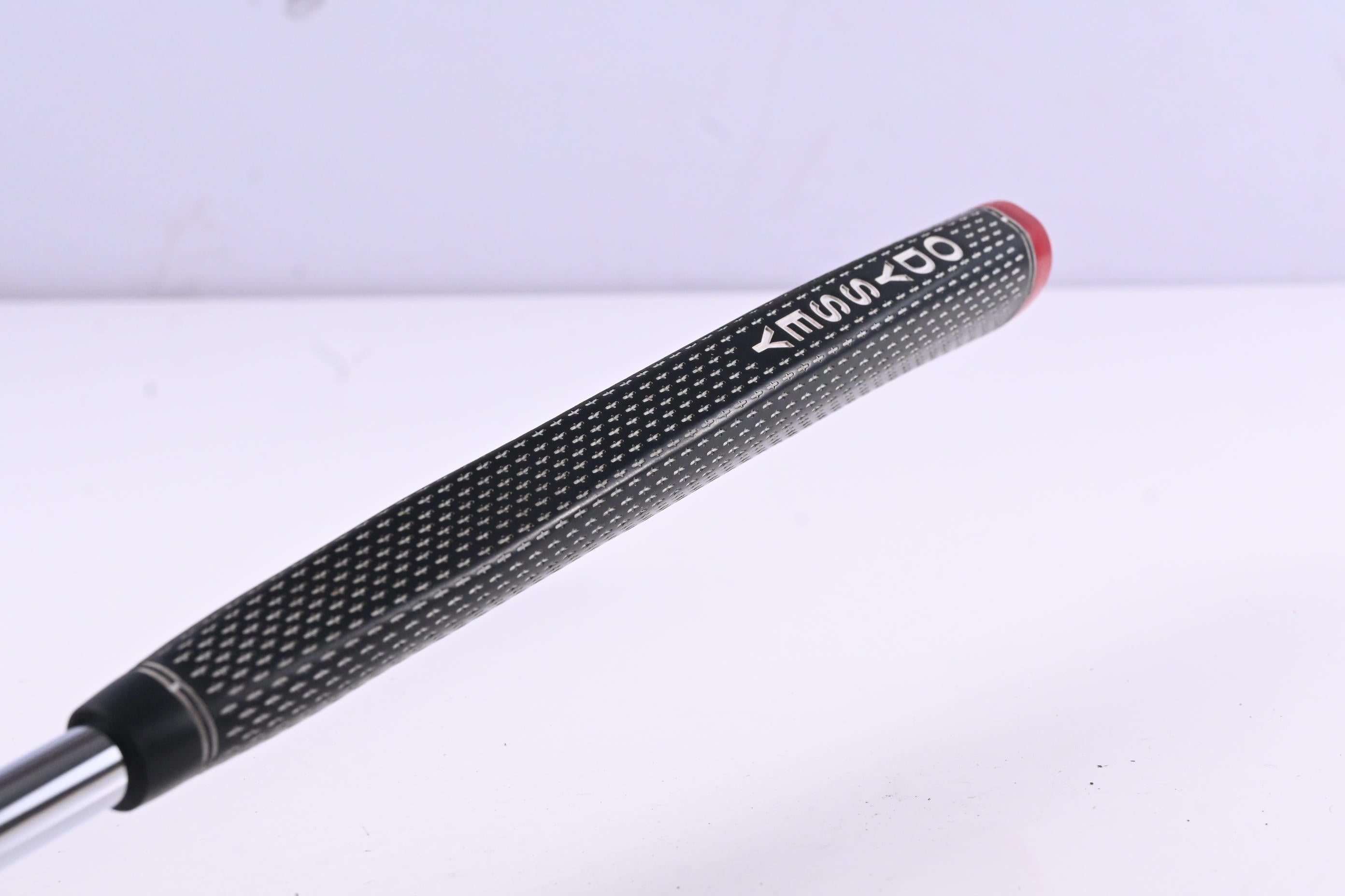 Odyssey White Hot Pro 2-Ball Putter / 34 Inch