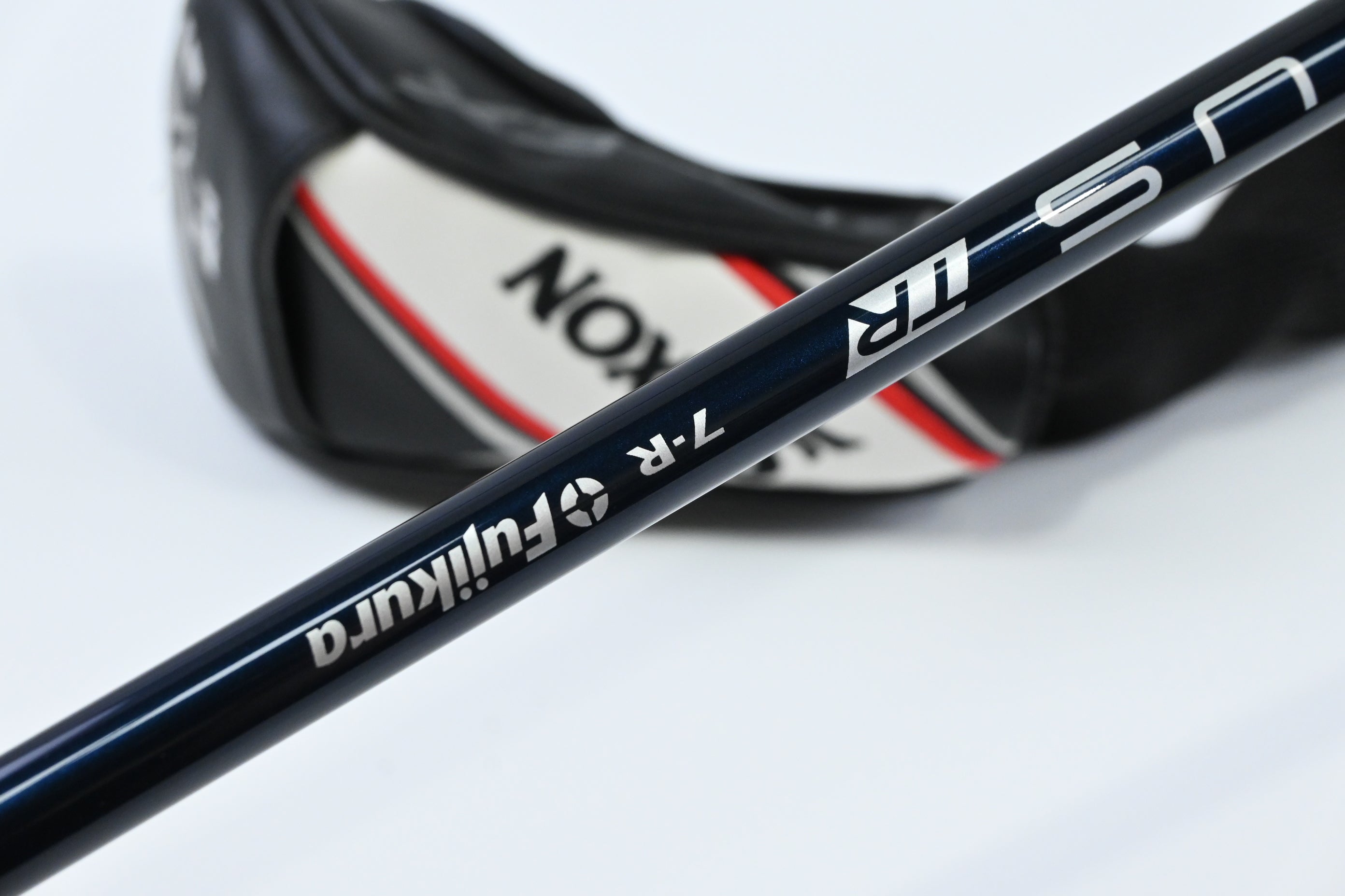 Srixon ZXi #4 Hybrid / 22 Degree / Regular Flex Fujikura Ventus TR Blue 7