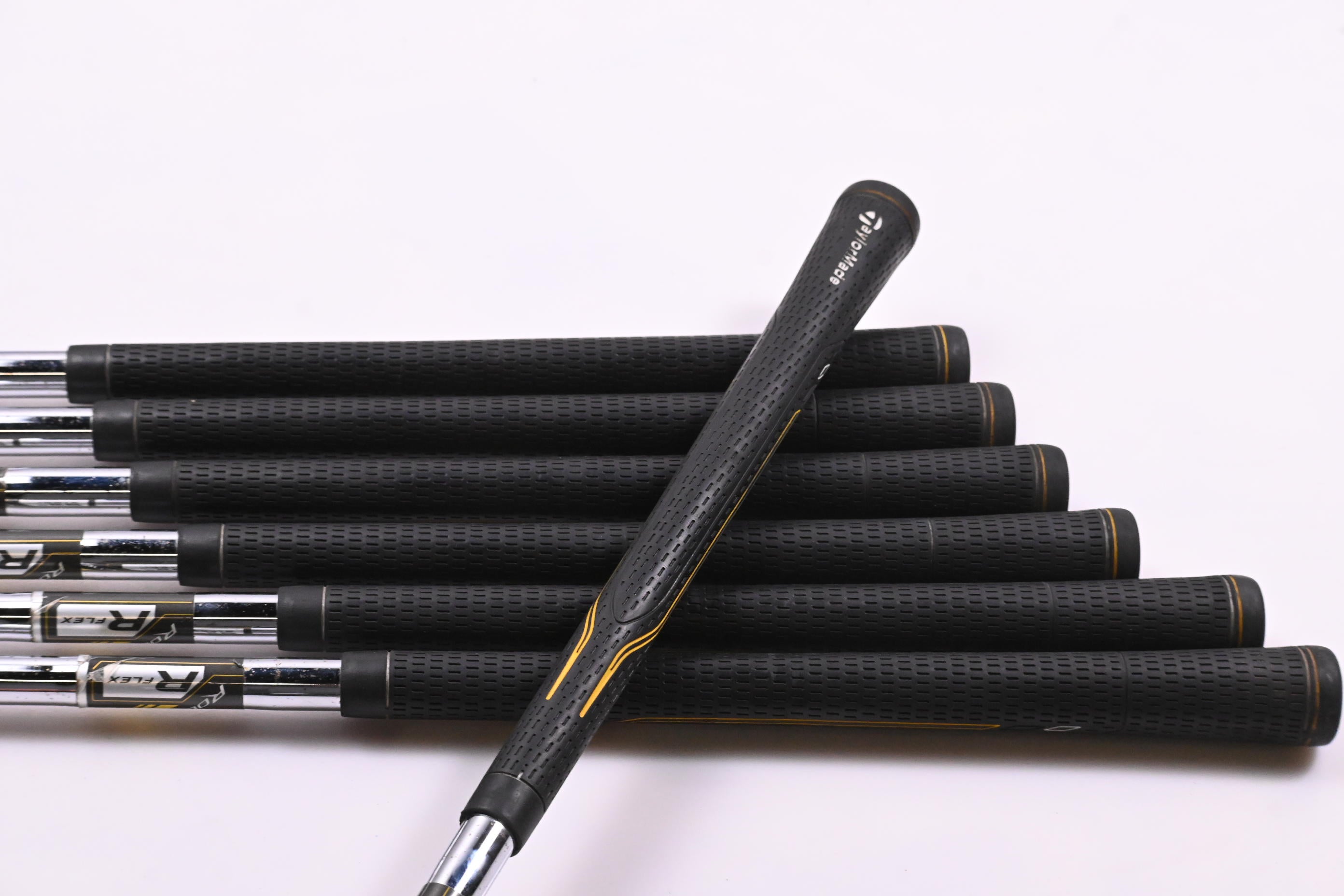 Taylormade Rocketbladez Irons / 4-PW / Regular Flex Rocketfuel 85 Shafts