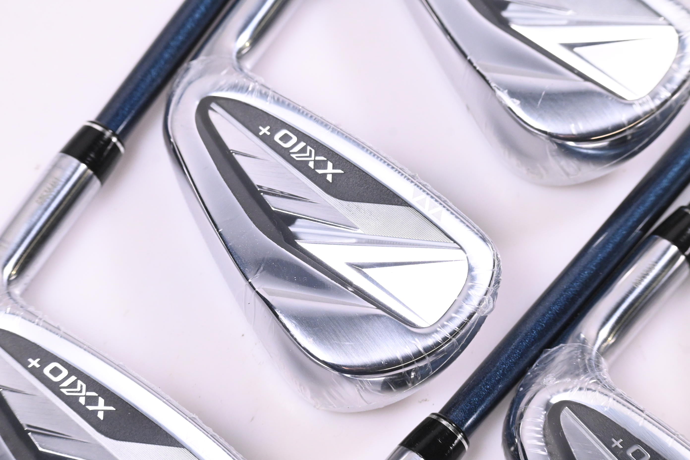 XXIO 14+ Irons / 5-PW / Regular Flex Speeder 57 Shafts