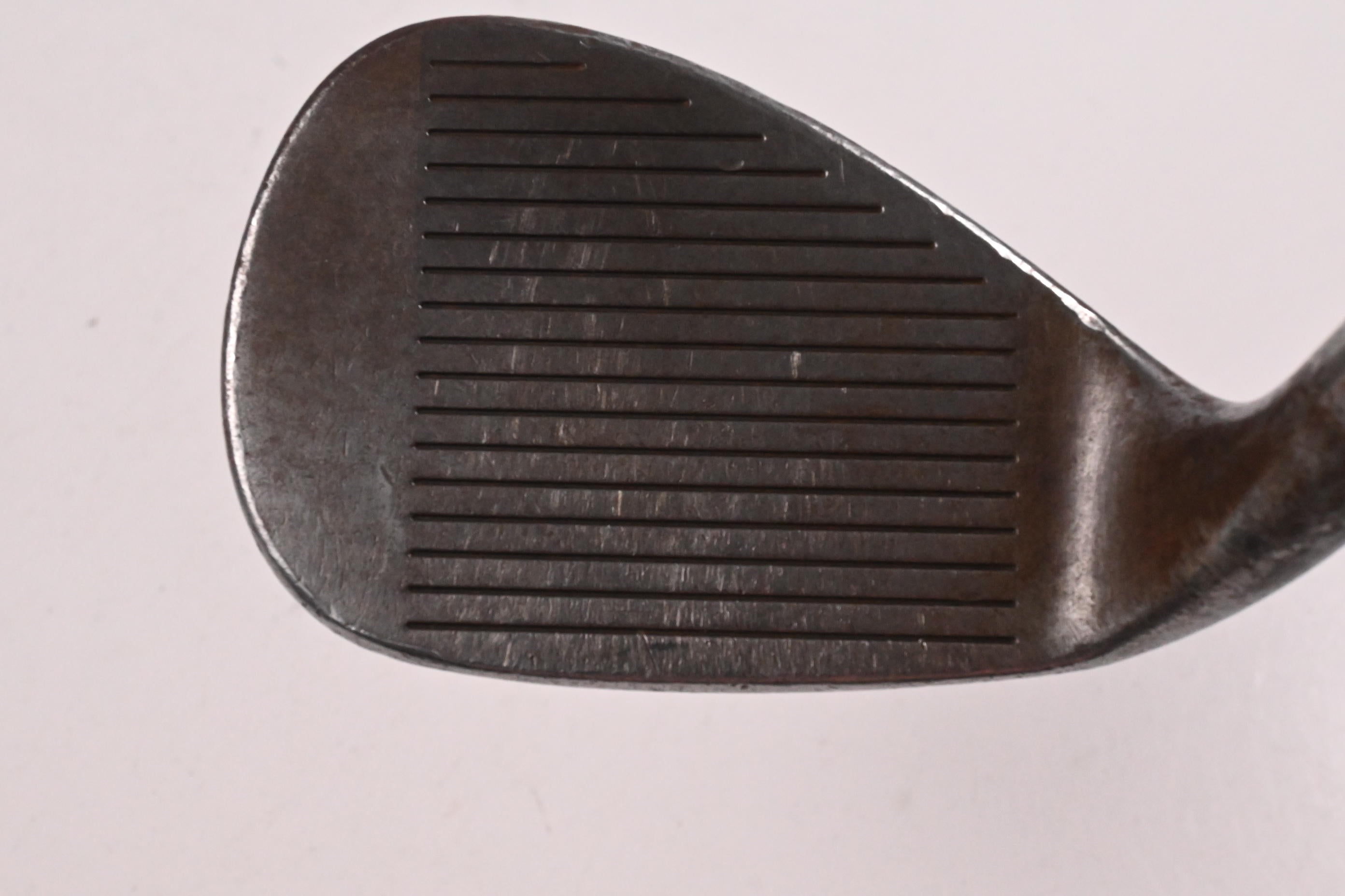 Nike Engage Sand Wedge / 54 Degree / Wedge Flex Dynamic Gold Shaft