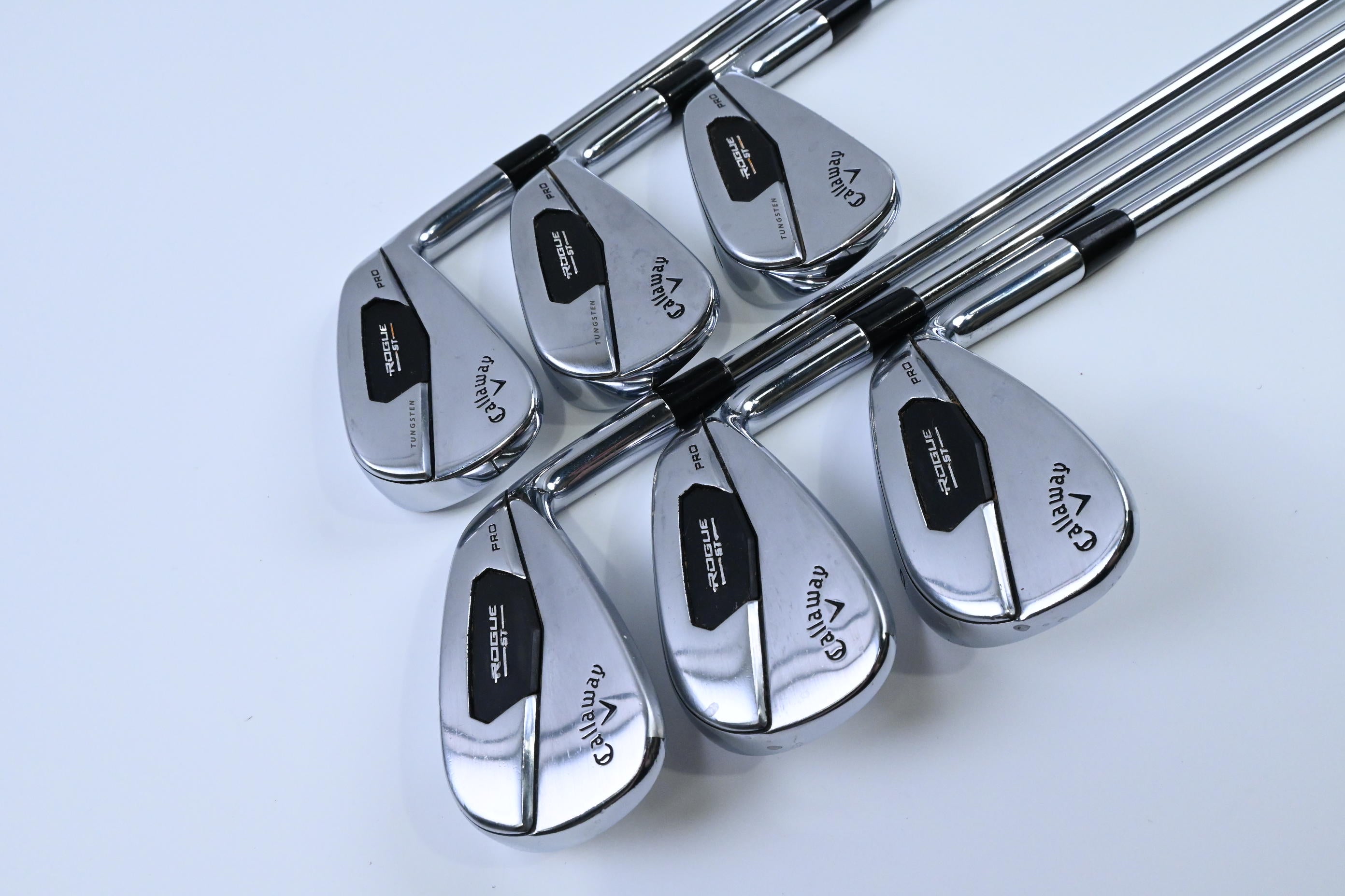 Callaway Rogue ST Pro Irons / 5-PW / Regular Flex Project X Rifle 105 Shafts