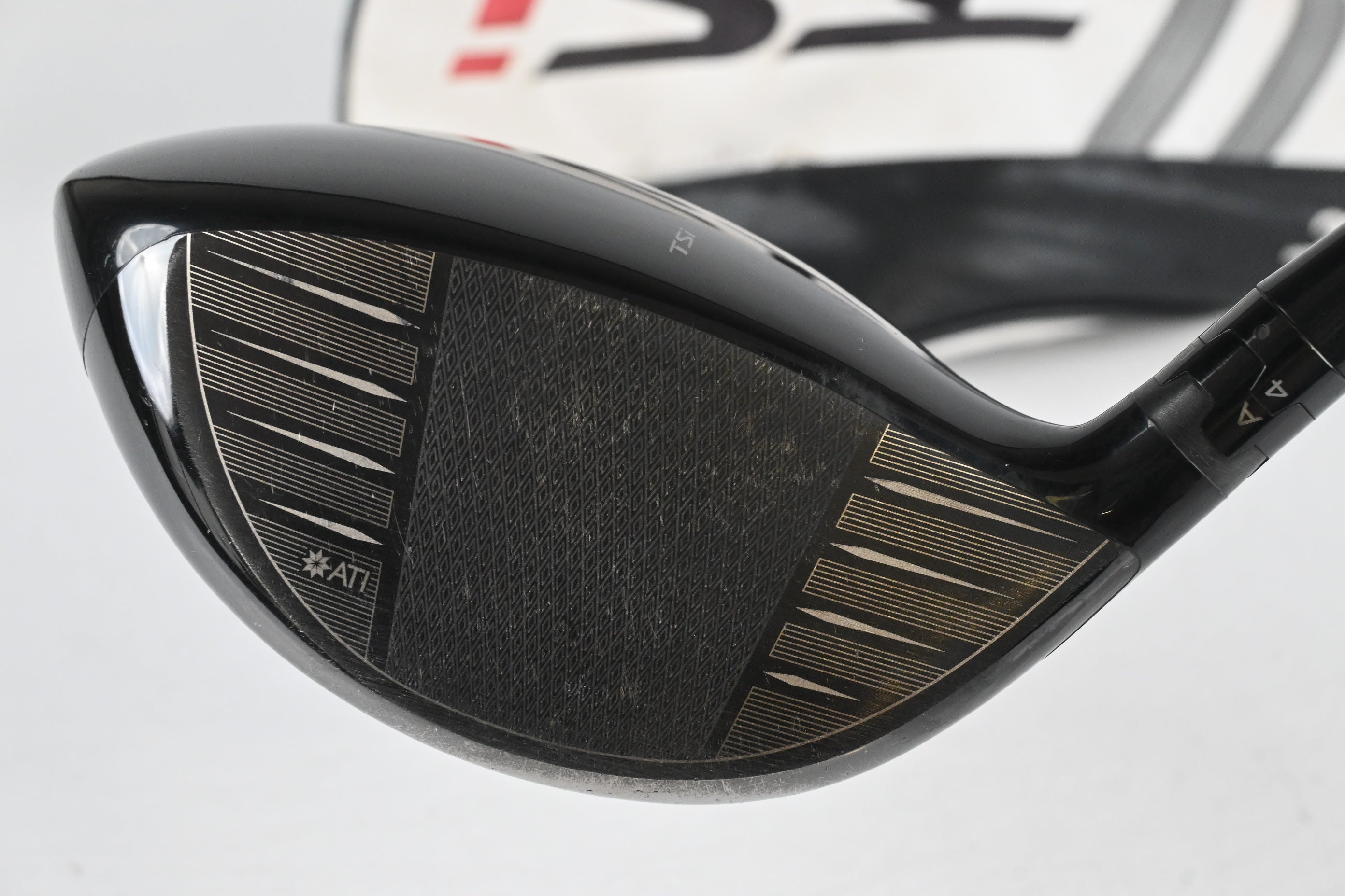 Titleist TSi1 Driver / 10 Degree / Regular Flex Aldila Ascent 40 Shaft