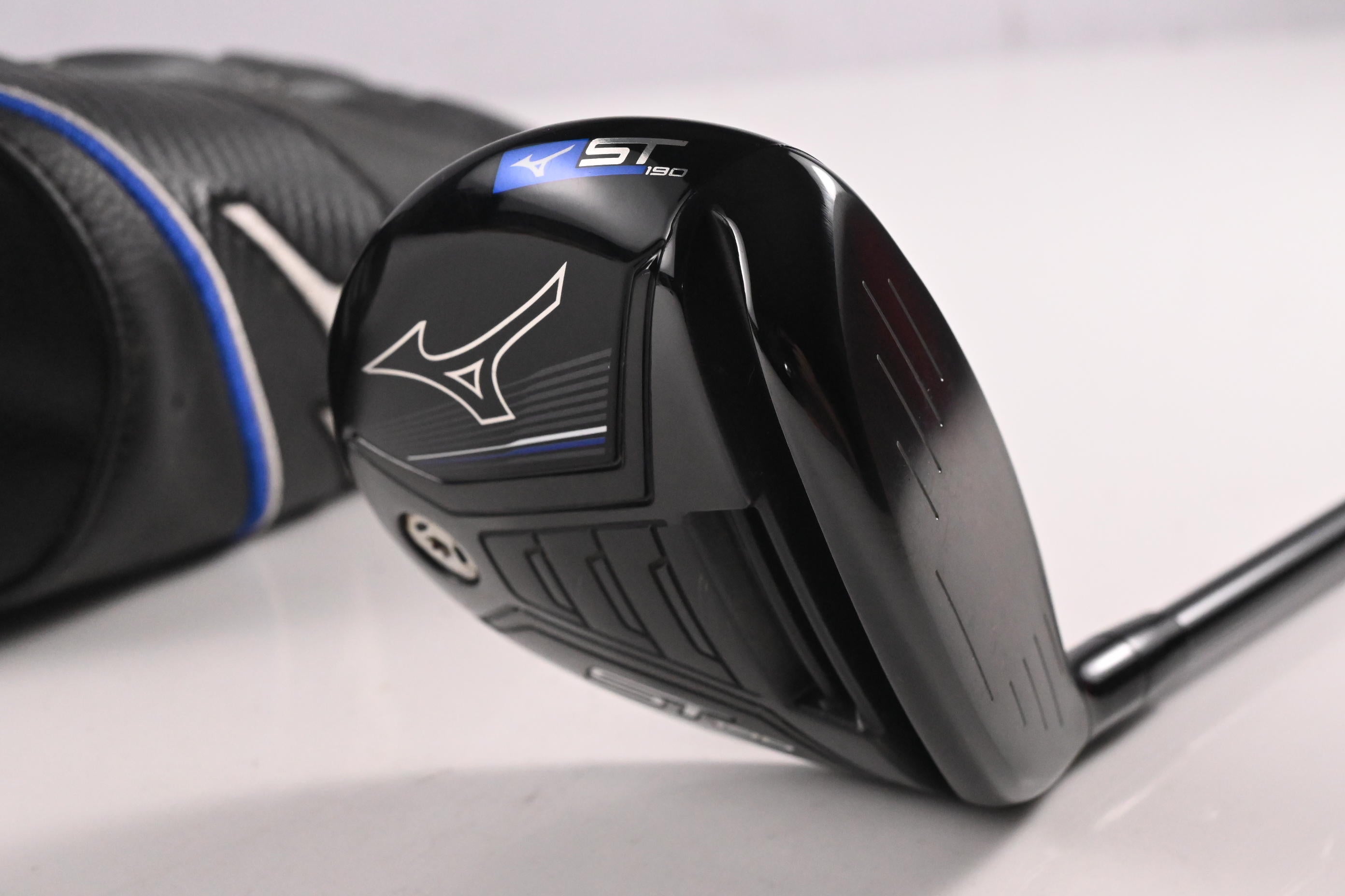 Mizuno ST190 #3 Wood / 15 Degree / Regular Flex Atmos Red 6 Shaft