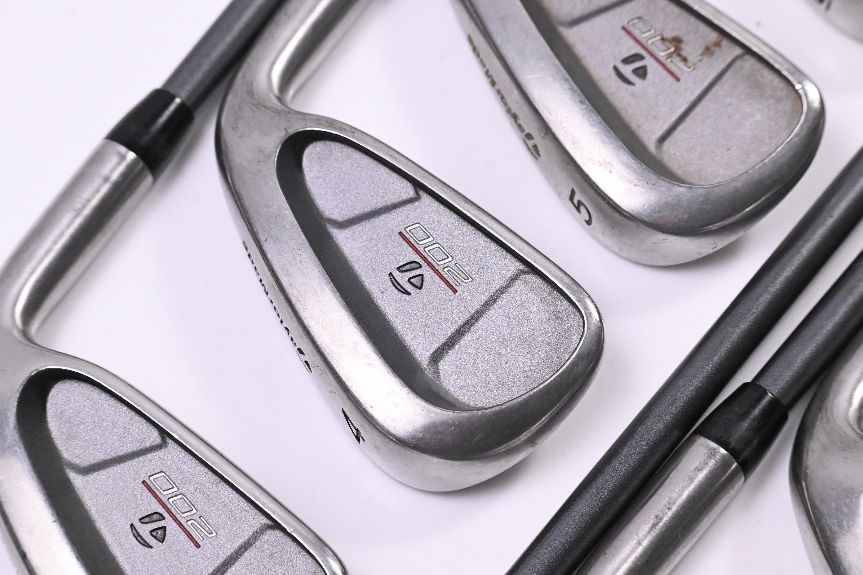 Taylormade 200 Steel Irons / 3-PW+SW / Regular Flex Taylormade 80 Shafts