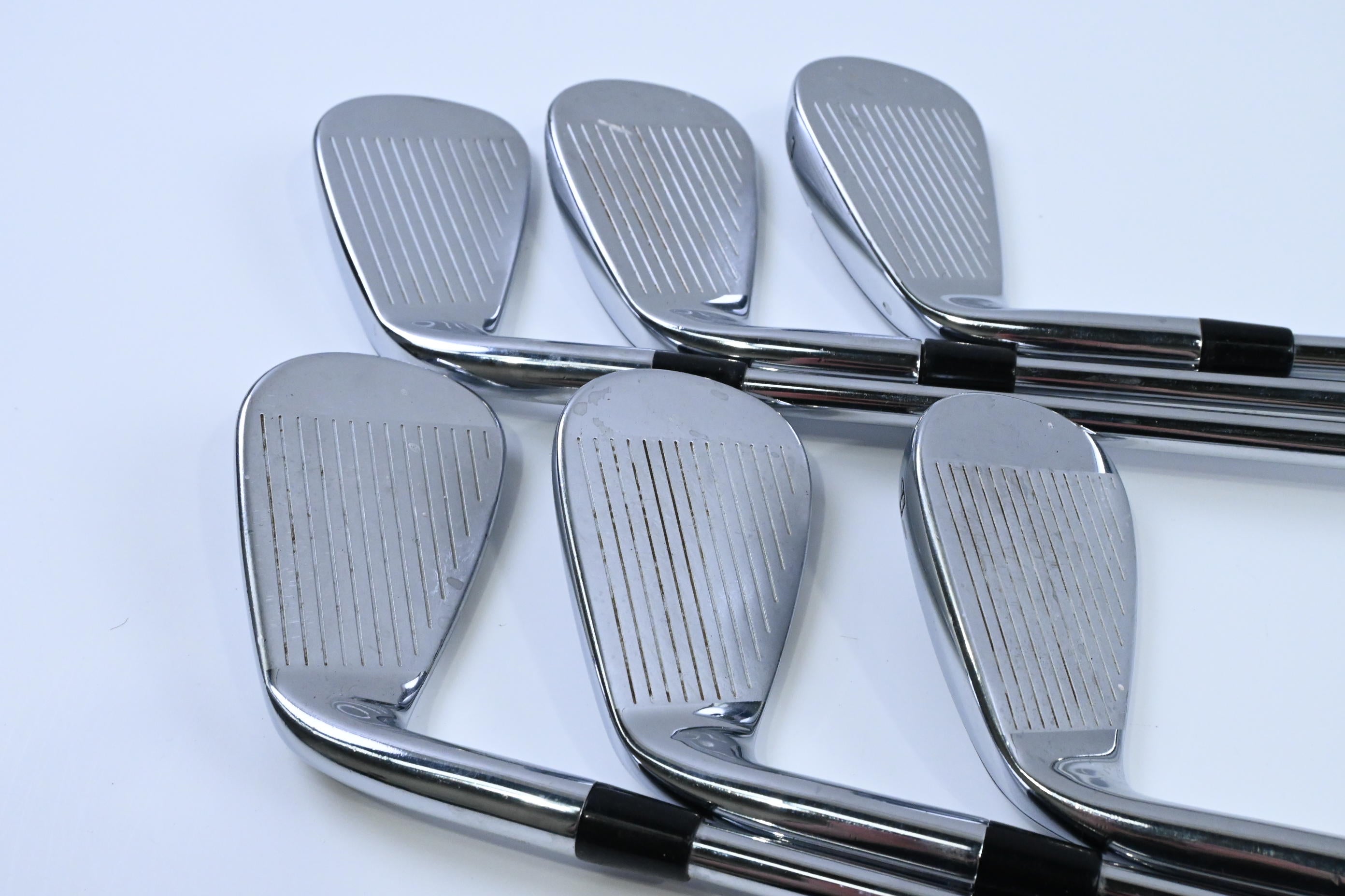 Callaway Rogue ST Pro Irons / 5-PW / Regular Flex Project X Rifle 105 Shafts