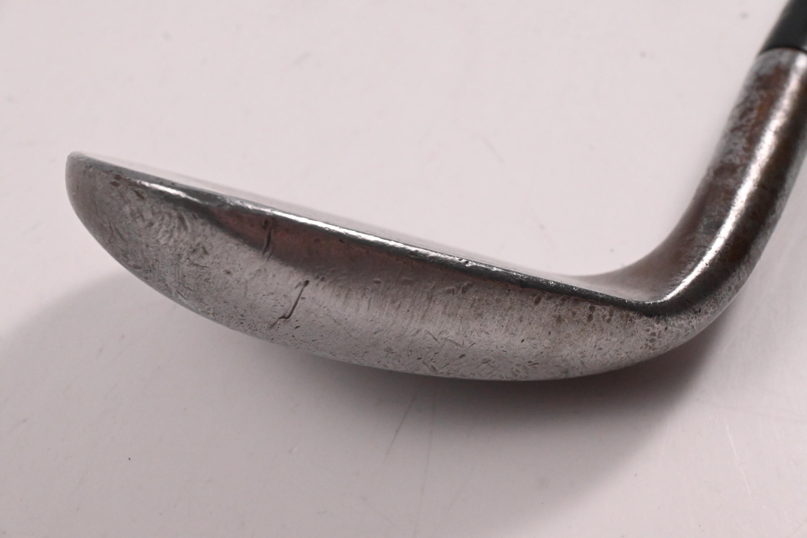Nike Engage Sand Wedge / 54 Degree / Wedge Flex Dynamic Gold Shaft