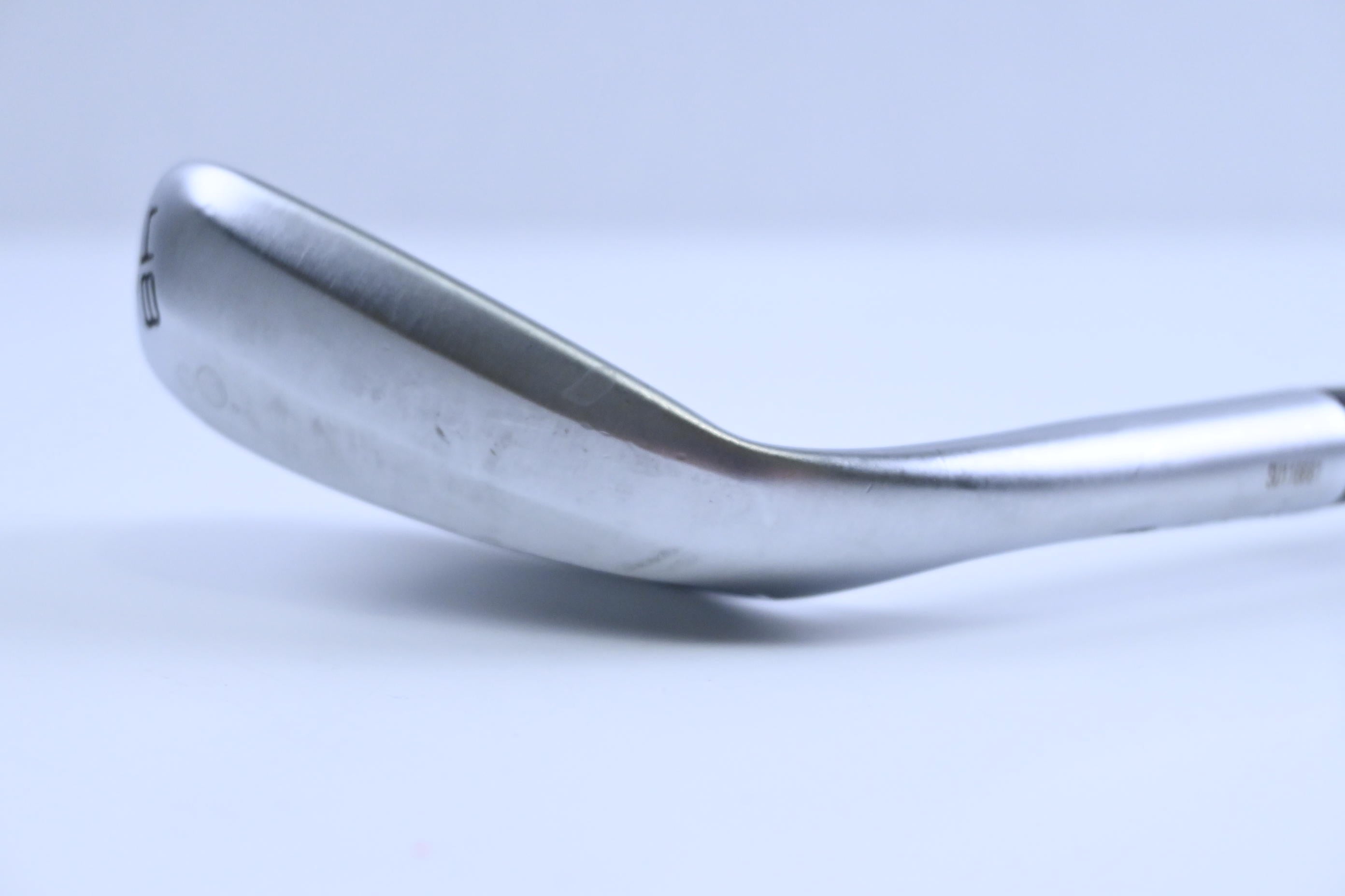 Cleveland CBZ Pitching Wedge / 48 Degree / Regular Flex NS Pro Modus3 Tour 105