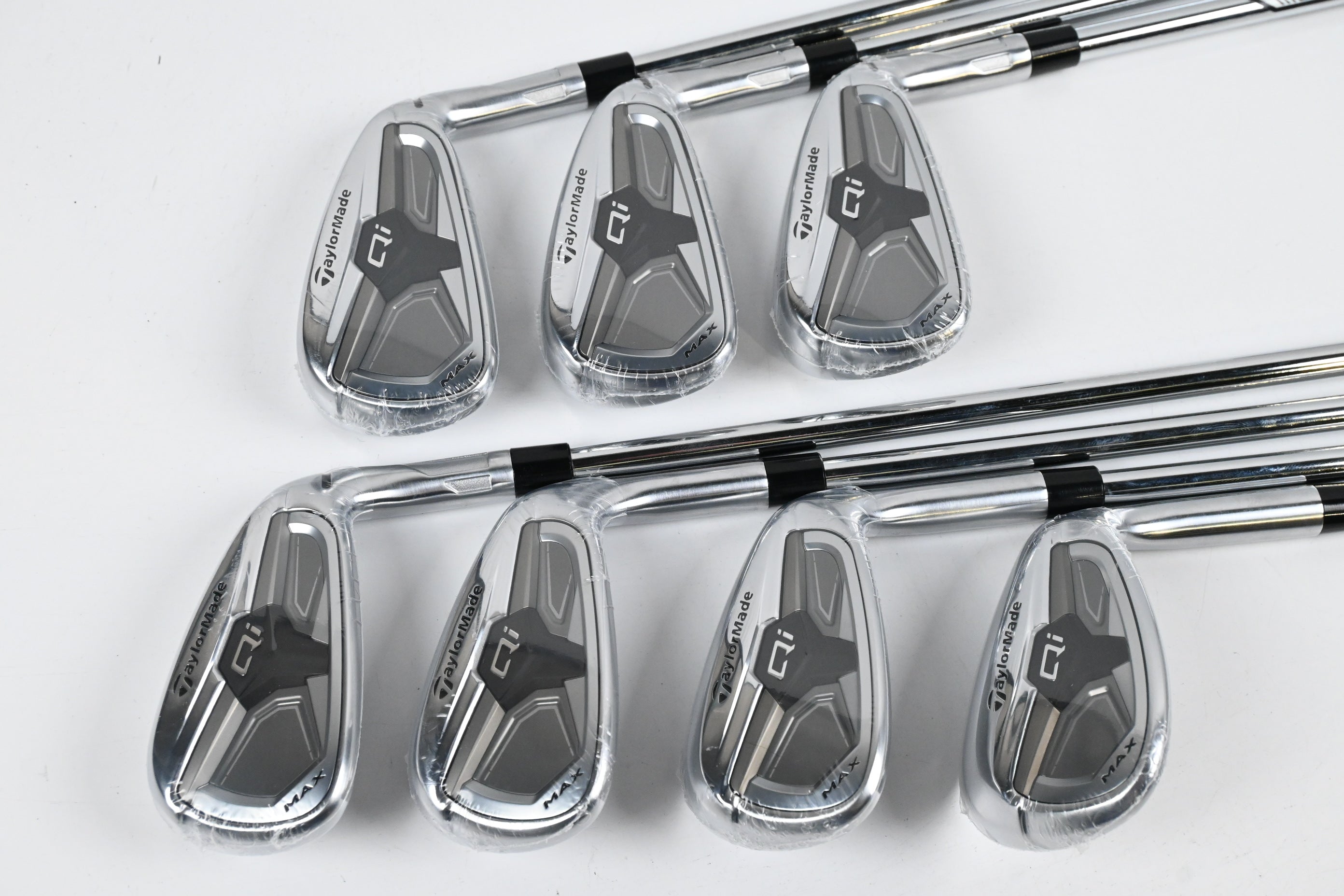 Taylormade Qi Max Irons / 5-PW+SW / Regular Flex KBS MAX MT 85 Shafts