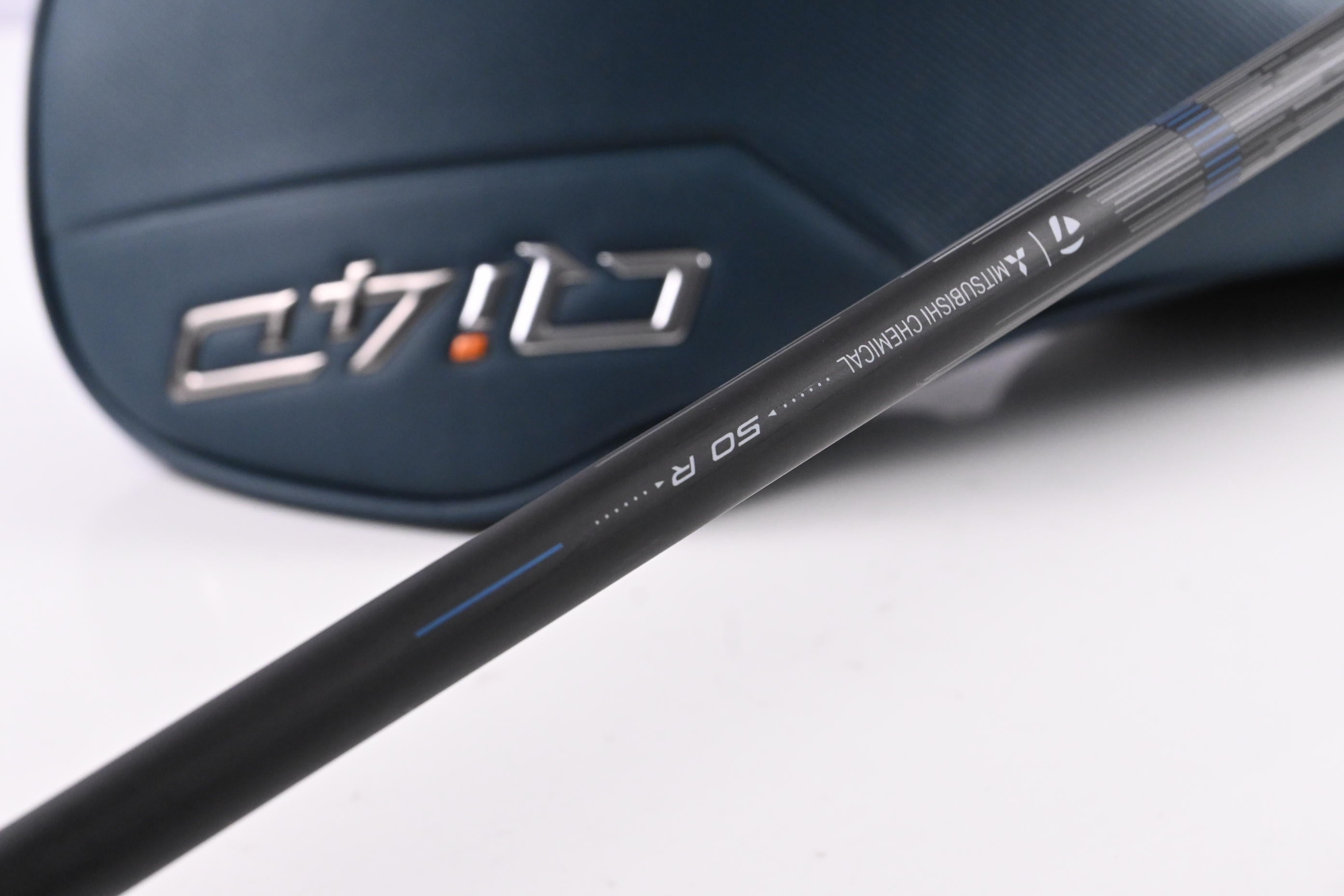 Taylormade Qi4D Driver / 12 Degree / Regular Flex Reax Blue 50 Shaft