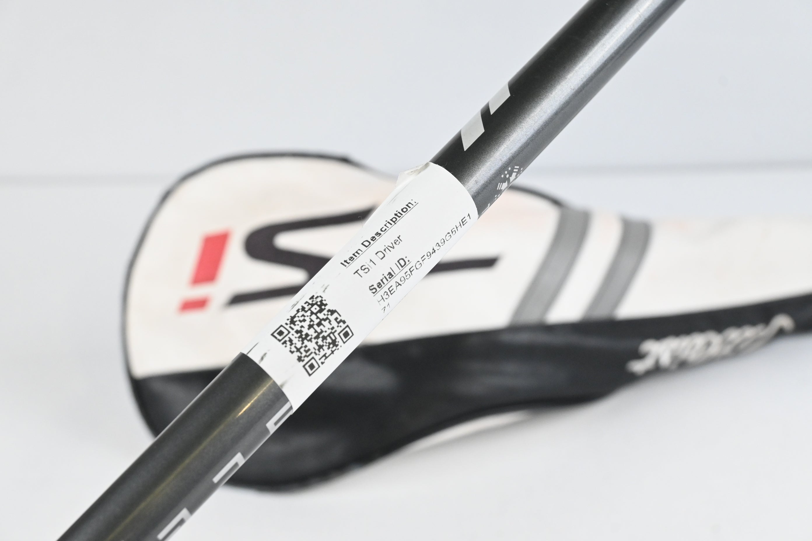 Titleist TSi1 Driver / 10 Degree / Regular Flex Aldila Ascent 40 Shaft