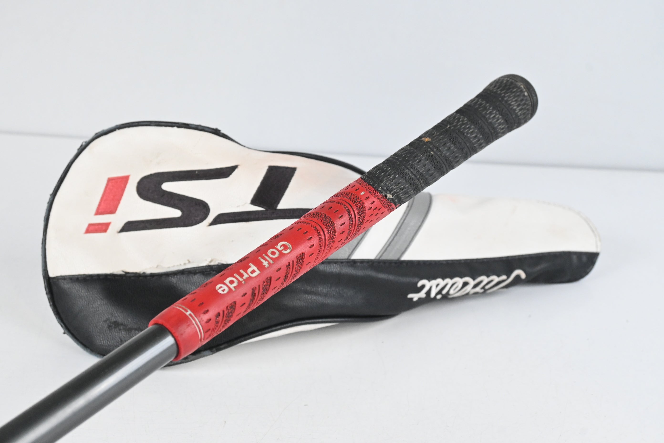 Titleist TSi1 Driver / 10 Degree / Regular Flex Aldila Ascent 40 Shaft