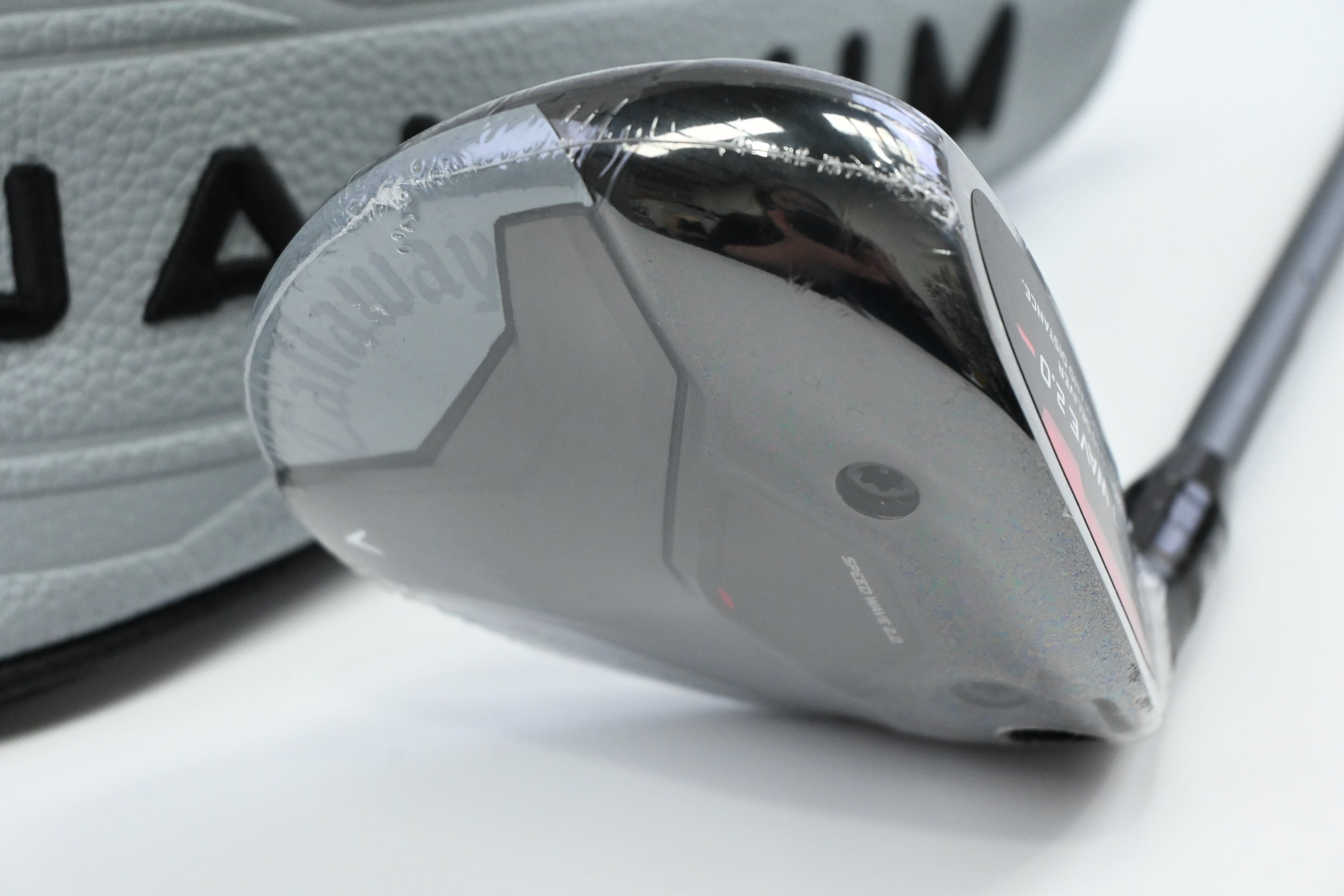 Callaway Quantum Max D #5 Wood / 18 Degree / Regular Flex Denali Frost Silver 60