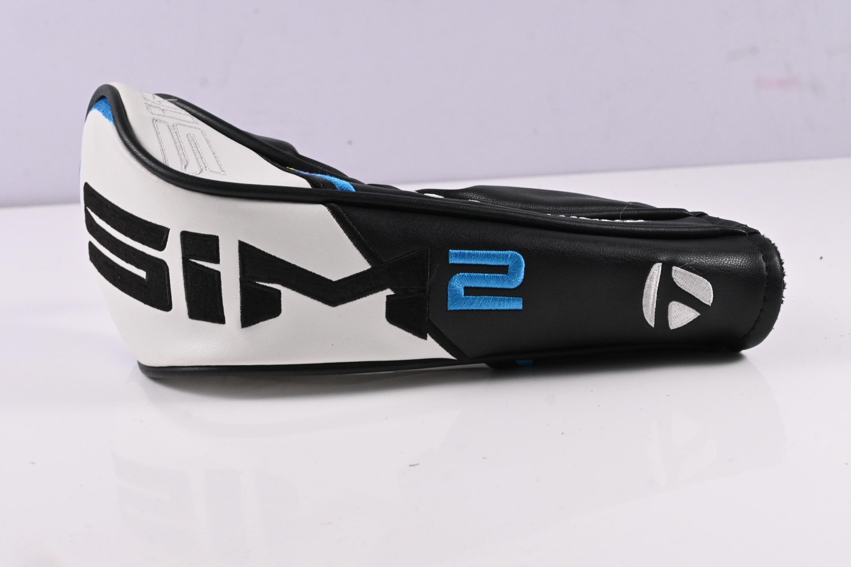 Taylormade SIM2 Ti #5 Wood / 19 Degree / Stiff Flex Tensei AV RAW Blue 65 Shaft