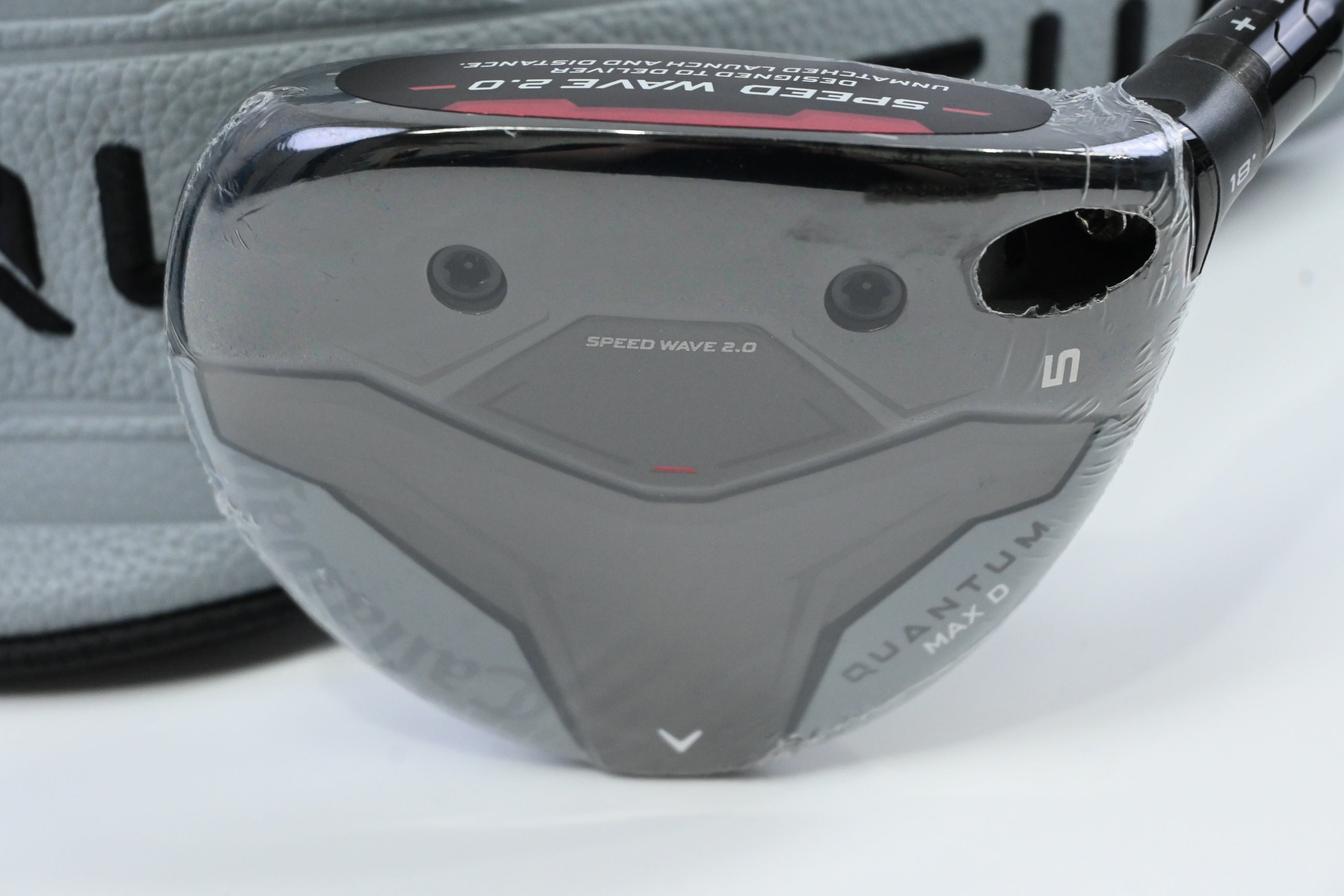 Callaway Quantum Max D #5 Wood / 18 Degree / Regular Flex Denali Frost Silver 50