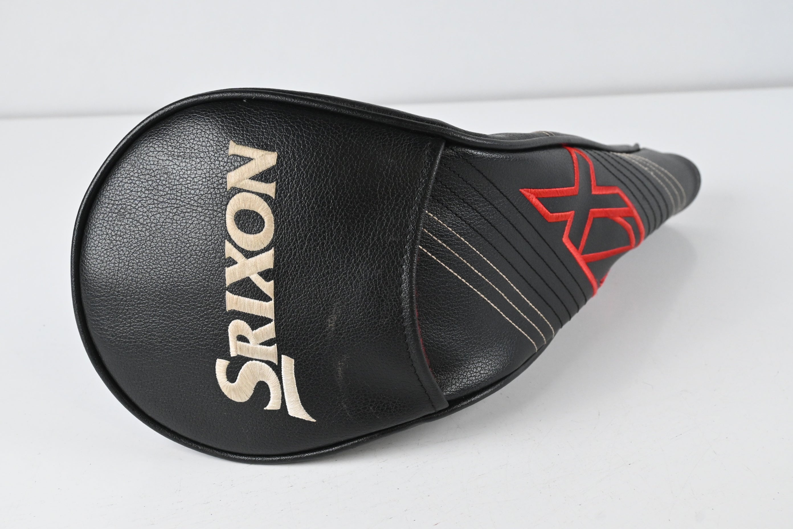 Srixon ZX7 Driver / 10.5 Degree / Stiff Flex Hzrdus Red 62 Shaft