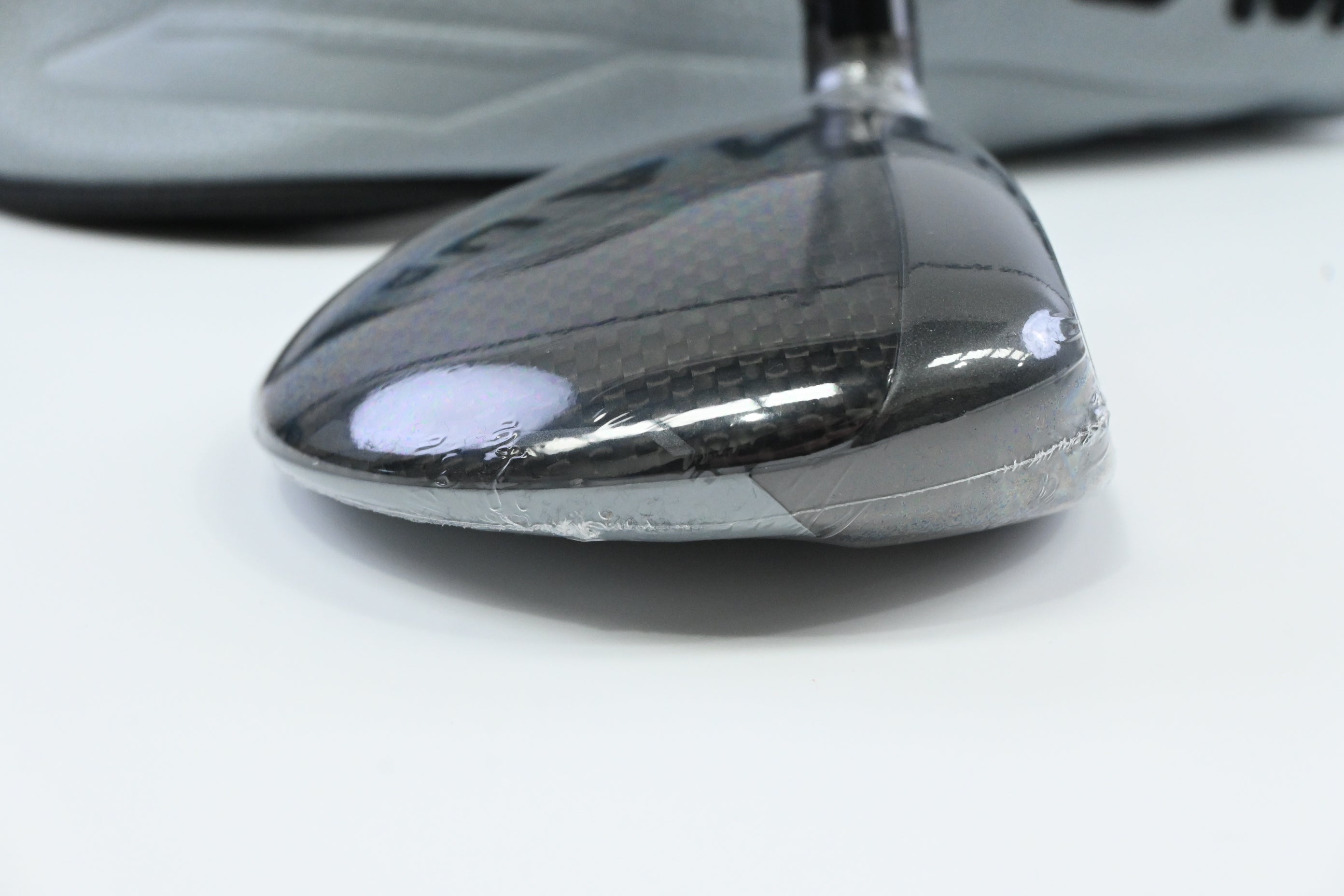 Callaway Quantum Max D #5 Wood / 18 Degree / Regular Flex Denali Frost Silver 50