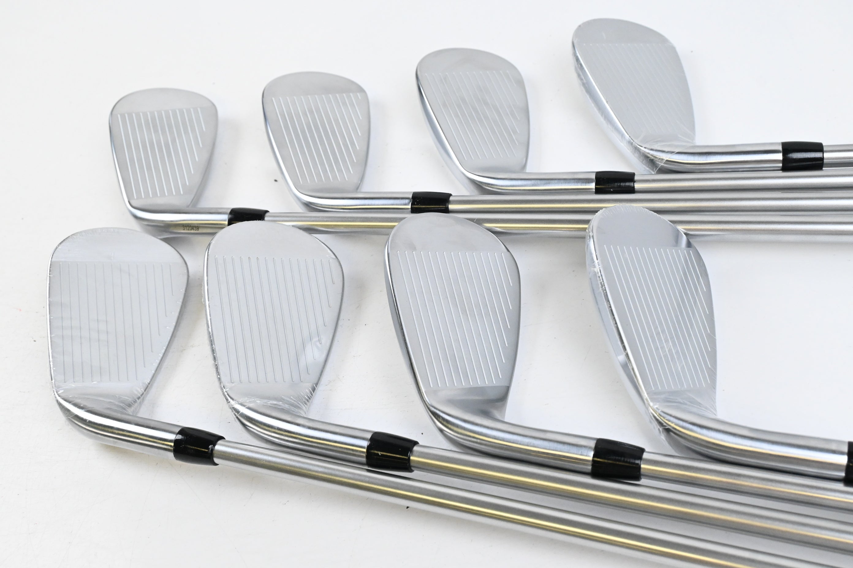 Titleist T400 2020 Irons / 6-PW+AW+GW+SW / Regular Flex Fubuki MV Series 55 Shafts