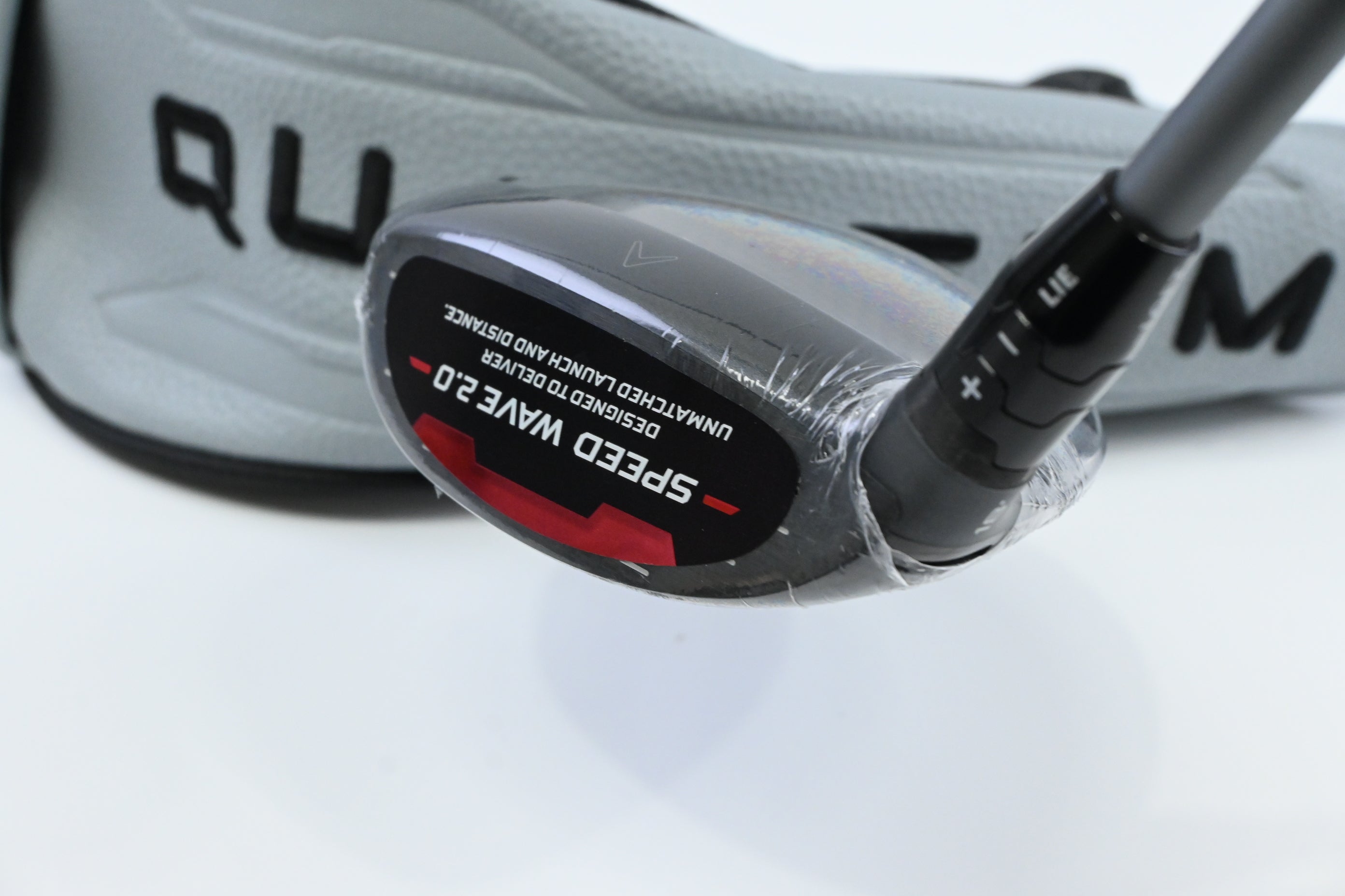 Callaway Quantum Max D #5 Wood / 18 Degree / Regular Flex Denali Frost Silver 60