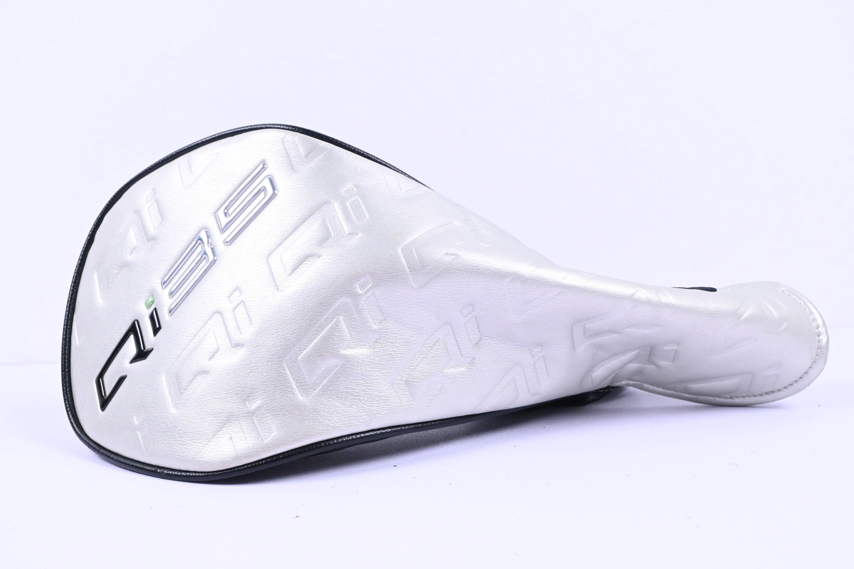 Taylormade Qi35 Driver / 10.5 Degree / Stiff Flex Project X VRTX Blue 60